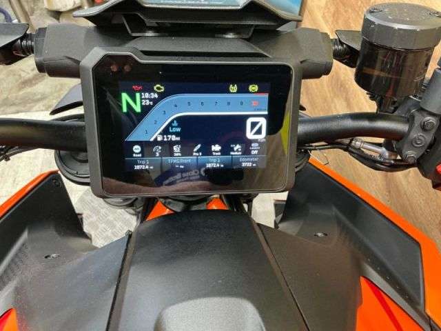 2024 KTM 1390 SUPERDUKE R EVO 24 2024 KTM 1390 SUPERDUKE R EVO 24