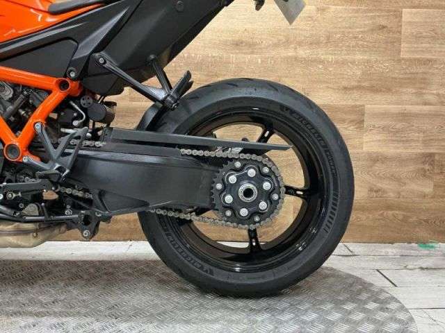 2024 KTM 1390 SUPERDUKE R EVO 24 2024 KTM 1390 SUPERDUKE R EVO 24
