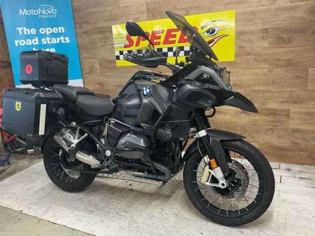 A 2018 BMW R 1200 GS ADV TRIPLE BLAC R 1200 GS ADV Triple Blac A 2018 BMW R 1200 GS ADV TRIPLE BLAC R 1200 GS ADV Triple Blac