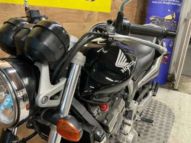 2004 HONDA CB900F-2 HORNET 2004 HONDA CB900F-2 HORNET