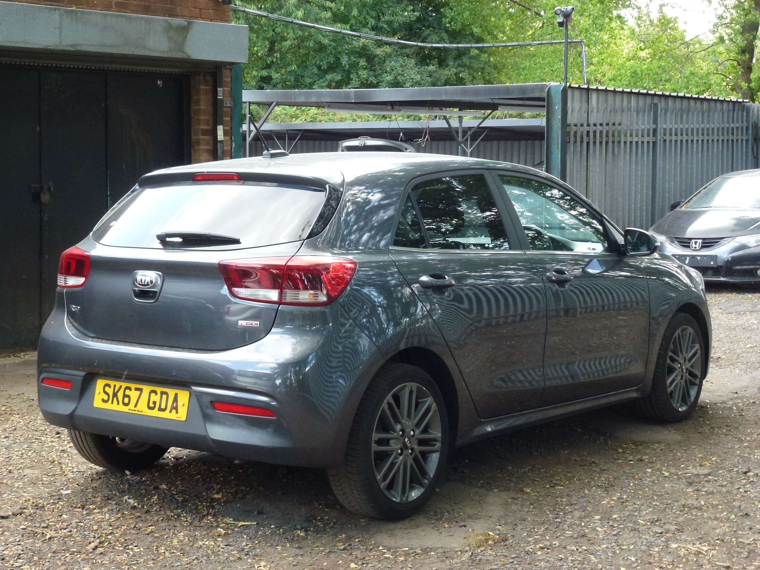 A 2017 KIA RIO 1.0 T GDi 118 First Edition 5dr A 2017 KIA RIO 1.0 T GDi 118 First Edition 5dr