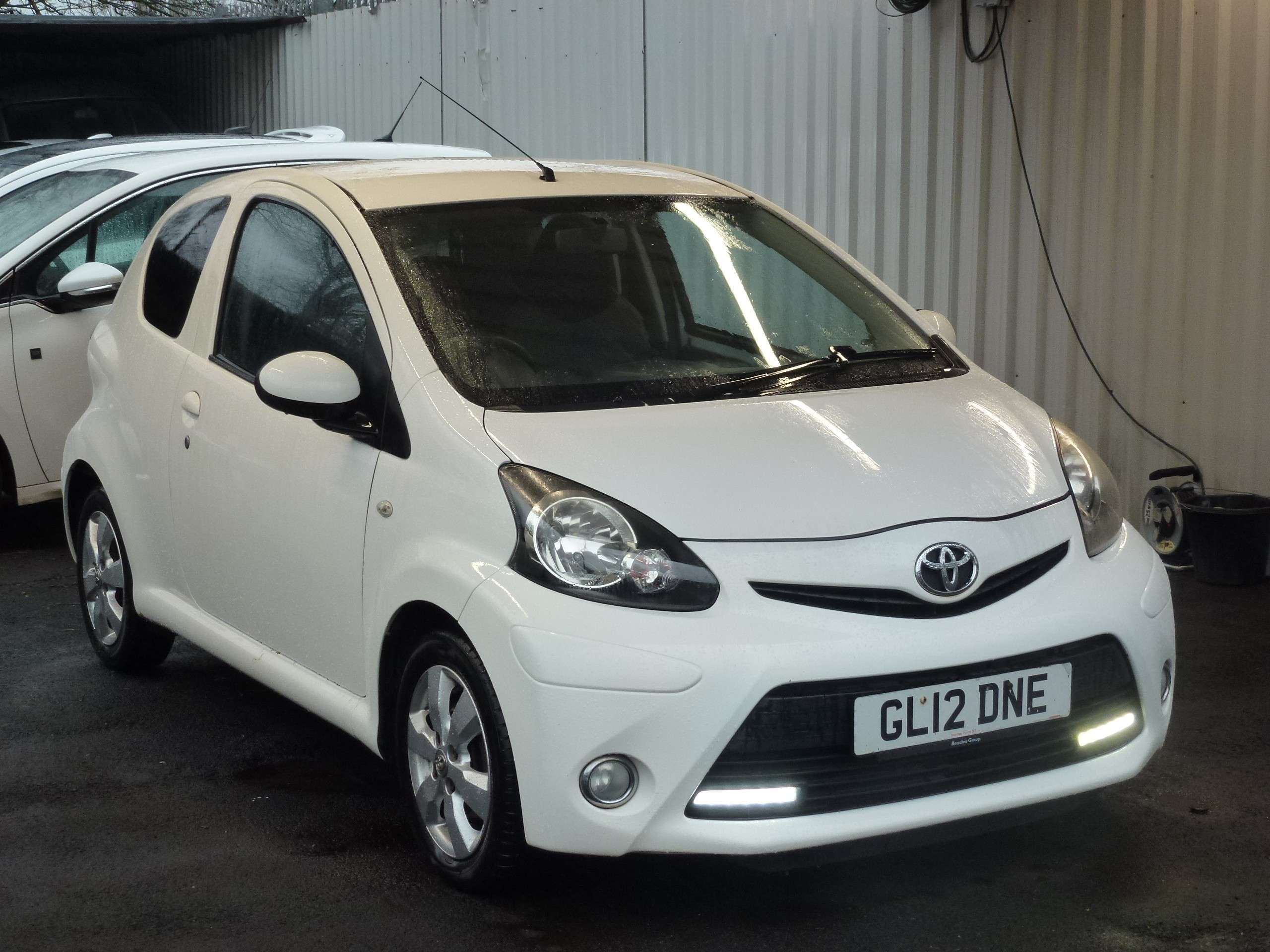 A 2012 TOYOTA AYGO 1.0 VVT-i Fire Hatchback 3dr Petrol Manual Euro 5 (67 ps) A 2012 TOYOTA AYGO 1.0 VVT-i Fire Hatchback 3dr Petrol Manual Euro 5 (67 ps)