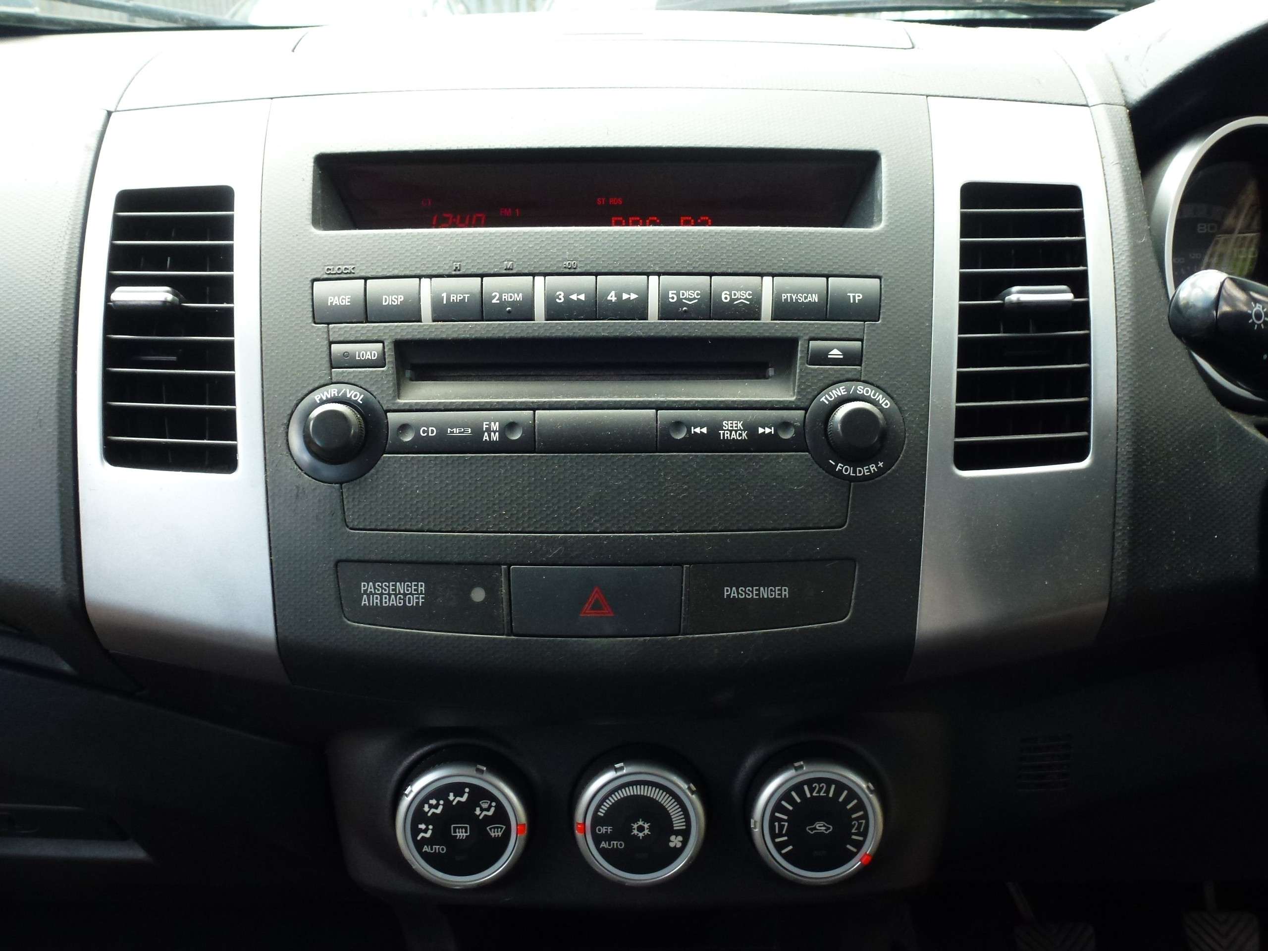 2008 MITSUBISHI OUTLANDER 2008 MITSUBISHI OUTLANDER