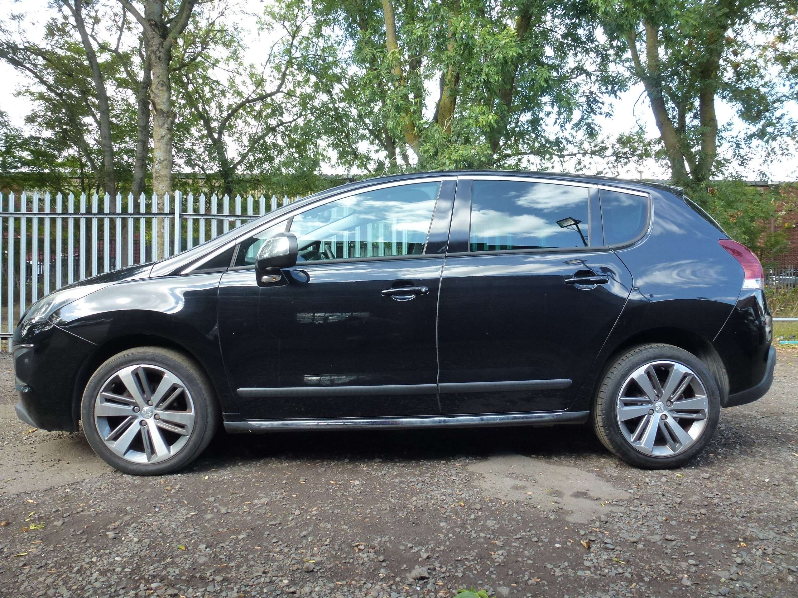 2015 PEUGEOT 3008 2015 PEUGEOT 3008