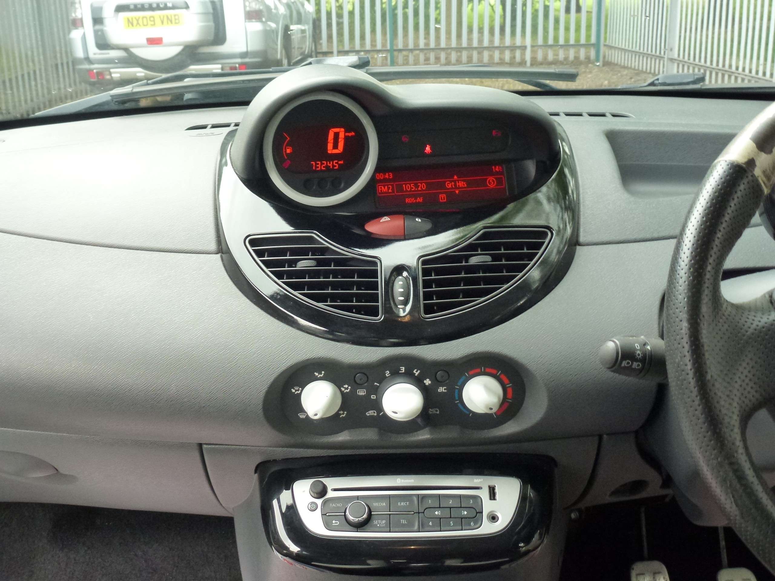 2013 RENAULT TWINGO 2013 RENAULT TWINGO