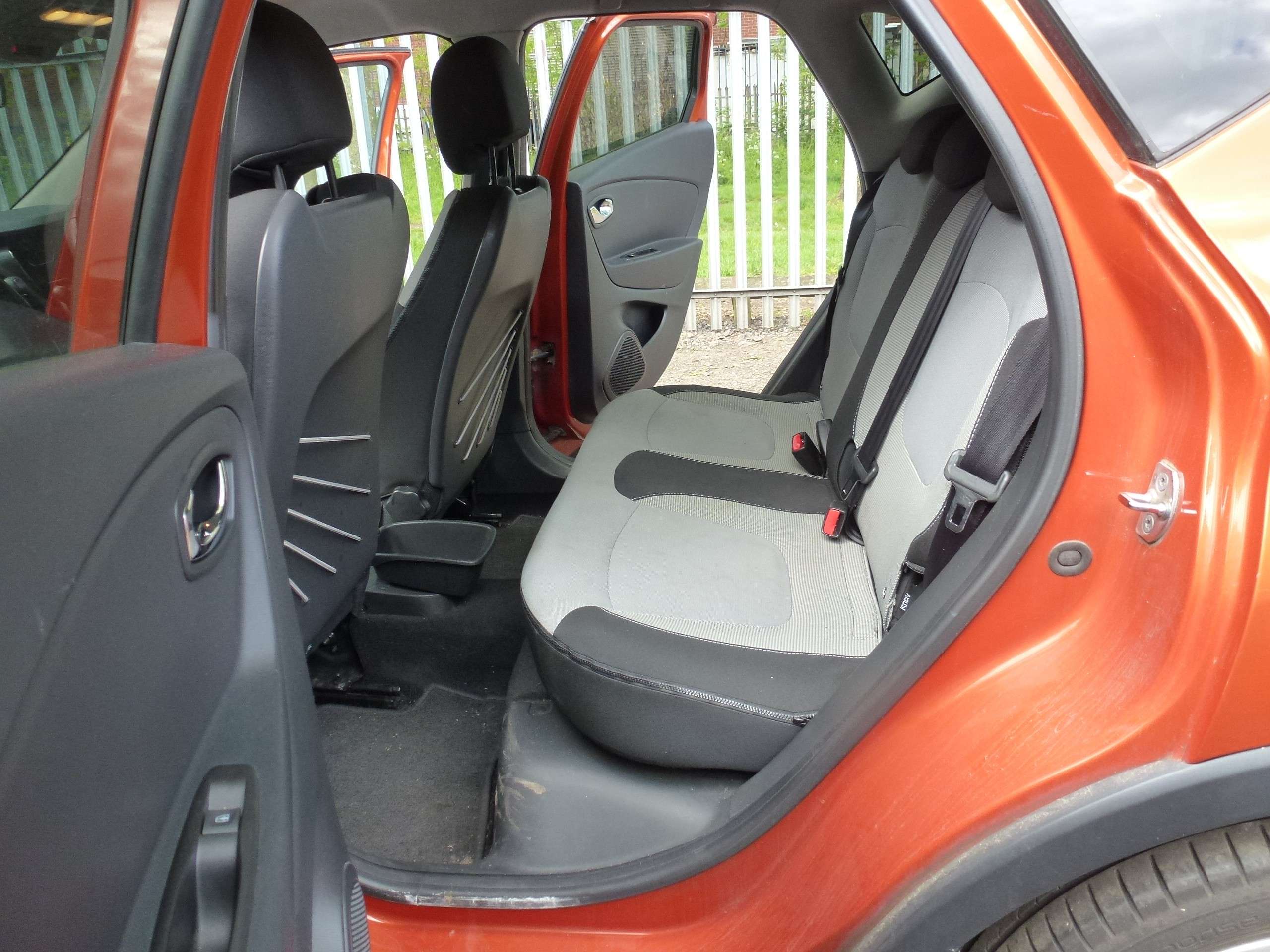 2014 RENAULT CAPTUR 2014 RENAULT CAPTUR