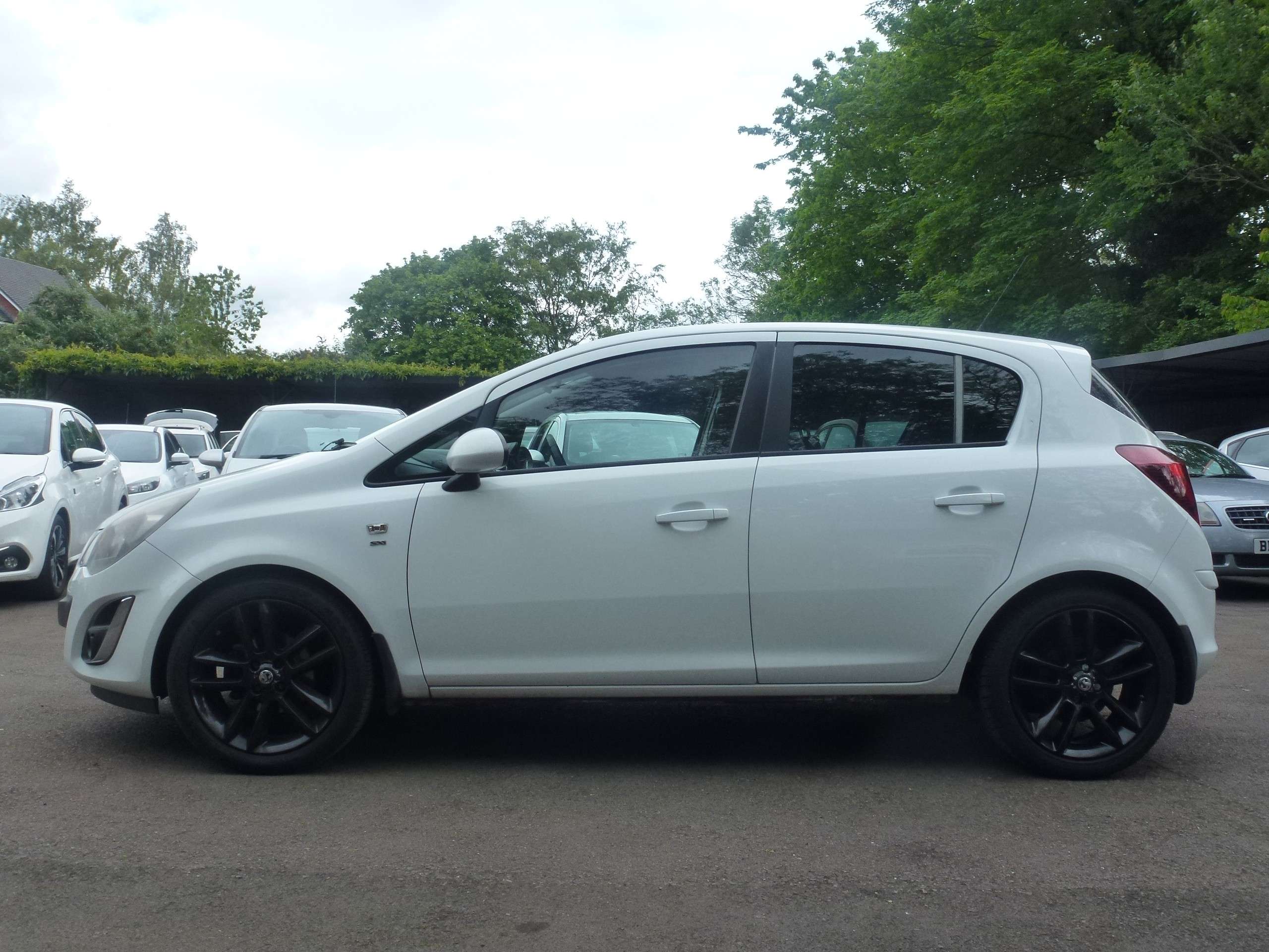 A 2013 VAUXHALL CORSA 1.2 16V SXi Hatchback 5dr Petrol Manual Euro 5 (A/C) (85 ps) A 2013 VAUXHALL CORSA 1.2 16V SXi Hatchback 5dr Petrol Manual Euro 5 (A/C) (85 ps)