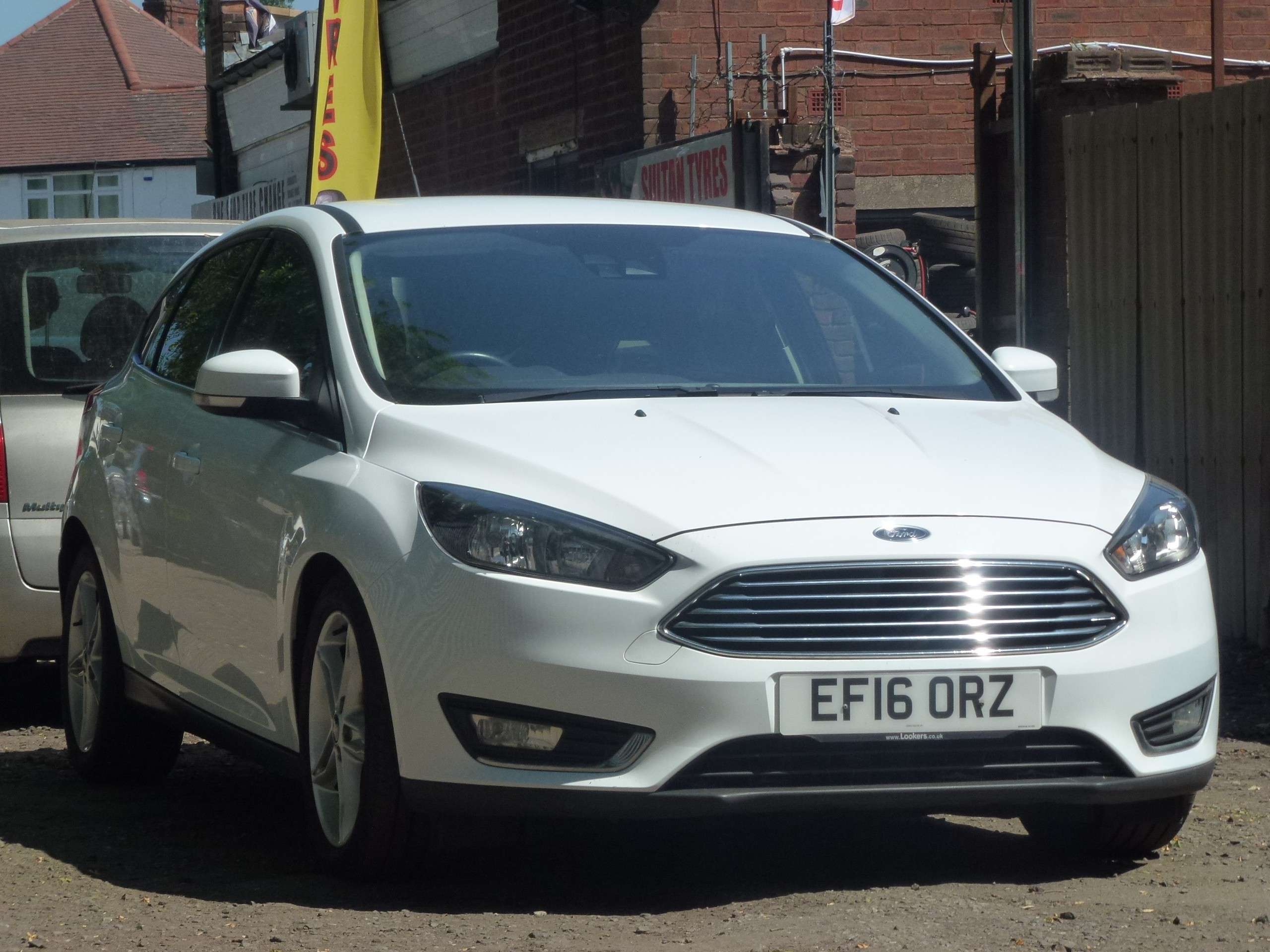 A 2016 FORD FOCUS 1.5T EcoBoost Titanium Hatchback 5dr Petrol Auto Euro 6 (s/s) (150 ps) A 2016 FORD FOCUS 1.5T EcoBoost Titanium Hatchback 5dr Petrol Auto Euro 6 (s/s) (150 ps)