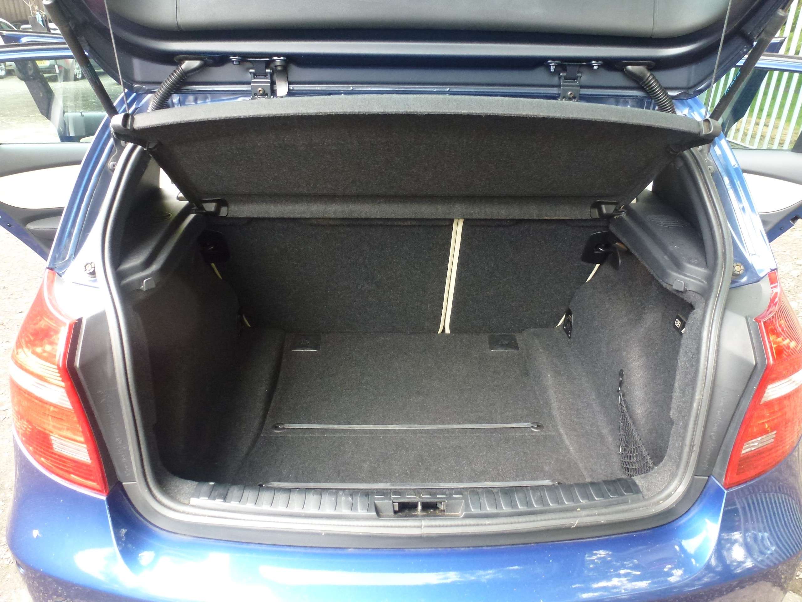 2010 BMW 1 SERIES 2010 BMW 1 SERIES