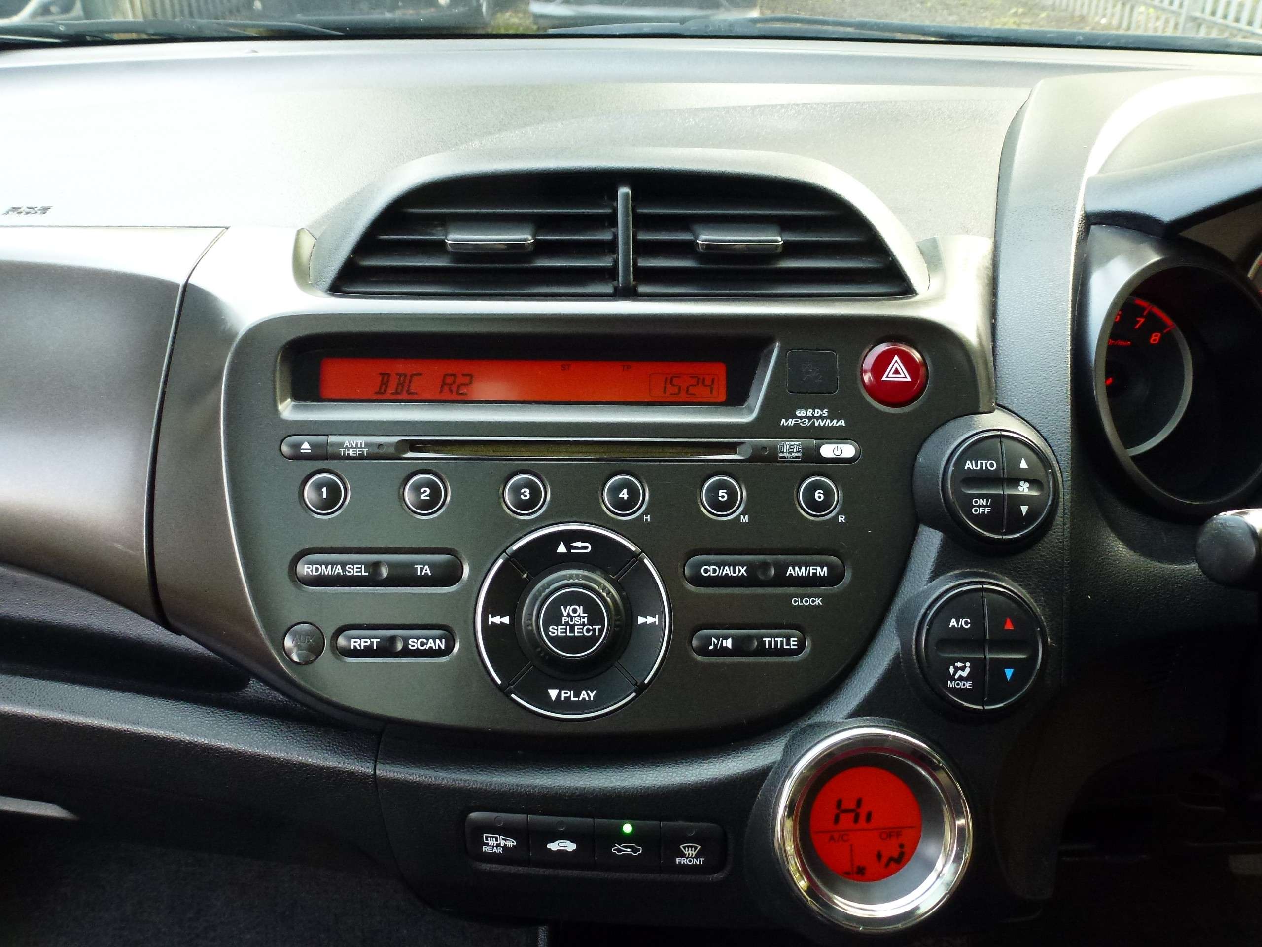 2012 HONDA JAZZ 2012 HONDA JAZZ