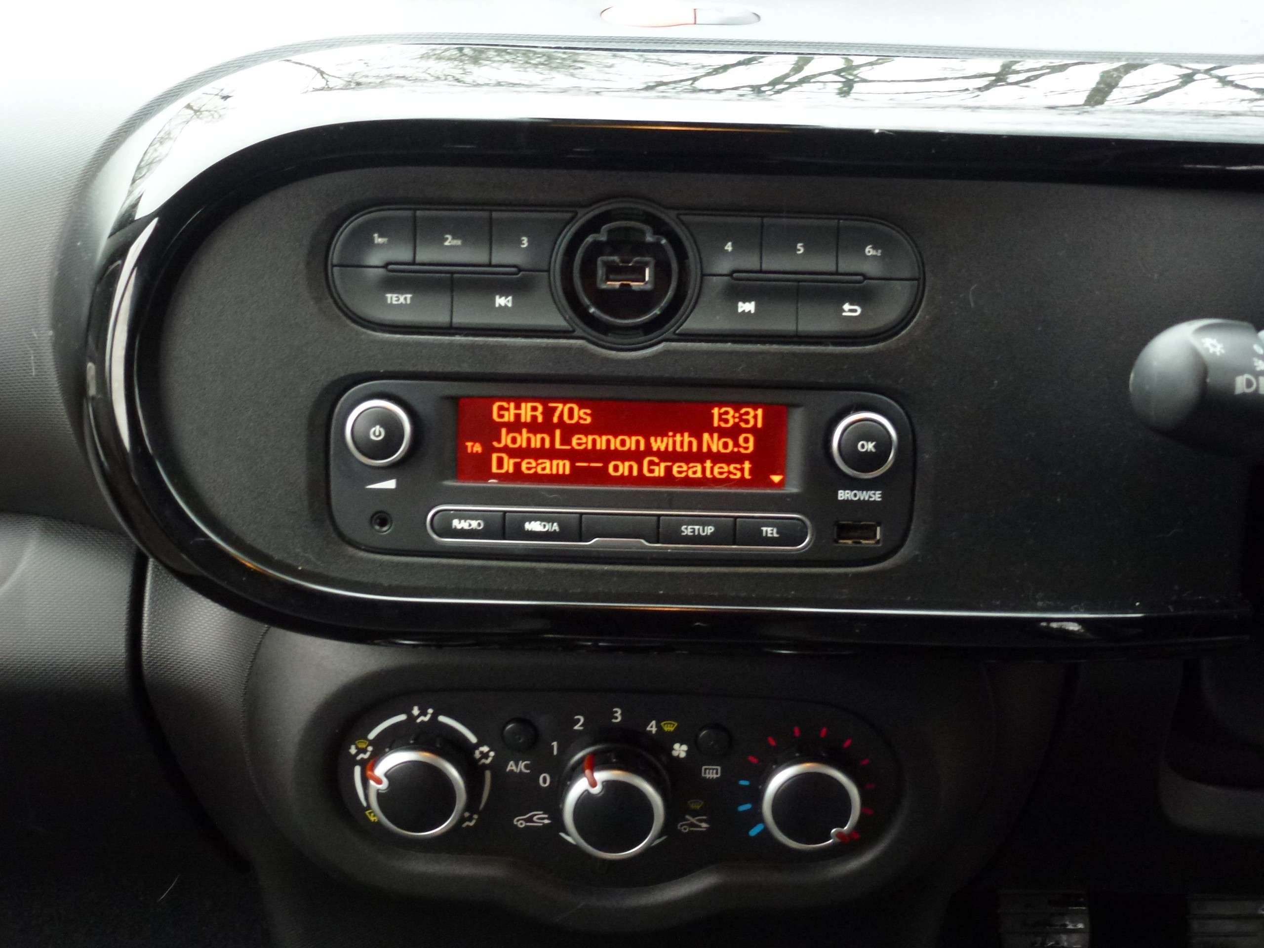 2014 RENAULT TWINGO 2014 RENAULT TWINGO
