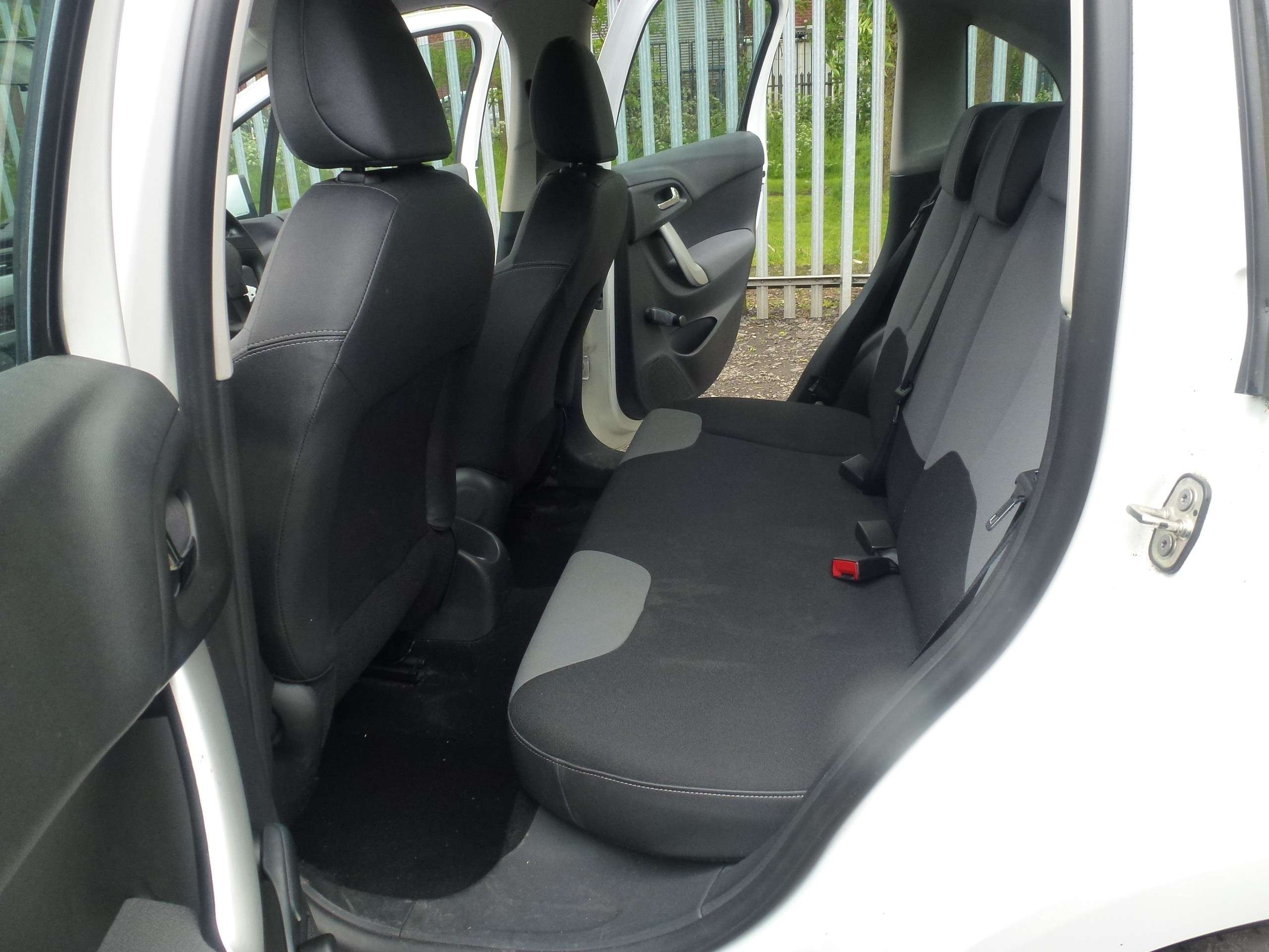 2011 CITROEN C3 2011 CITROEN C3