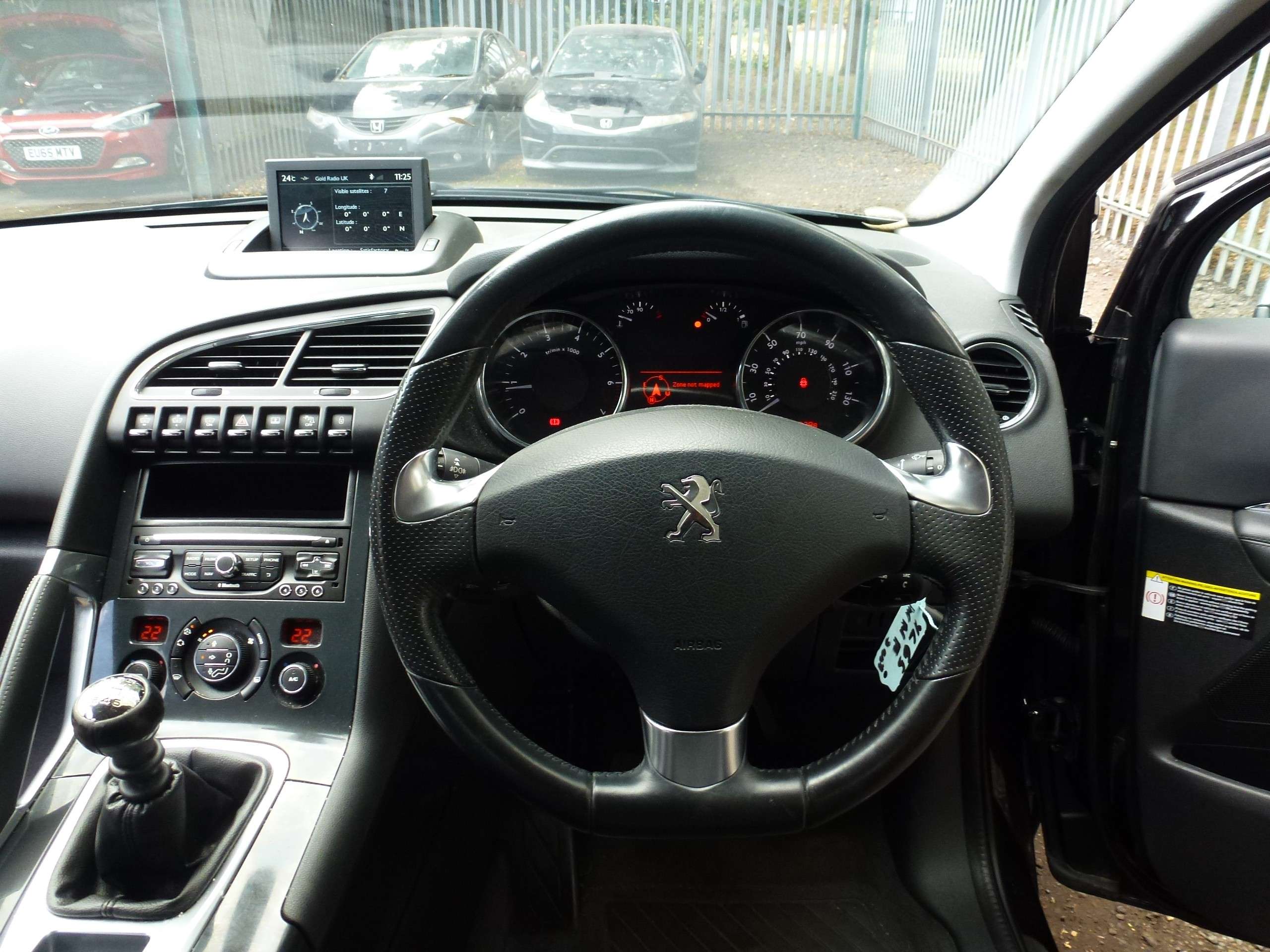 2015 PEUGEOT 3008 2015 PEUGEOT 3008
