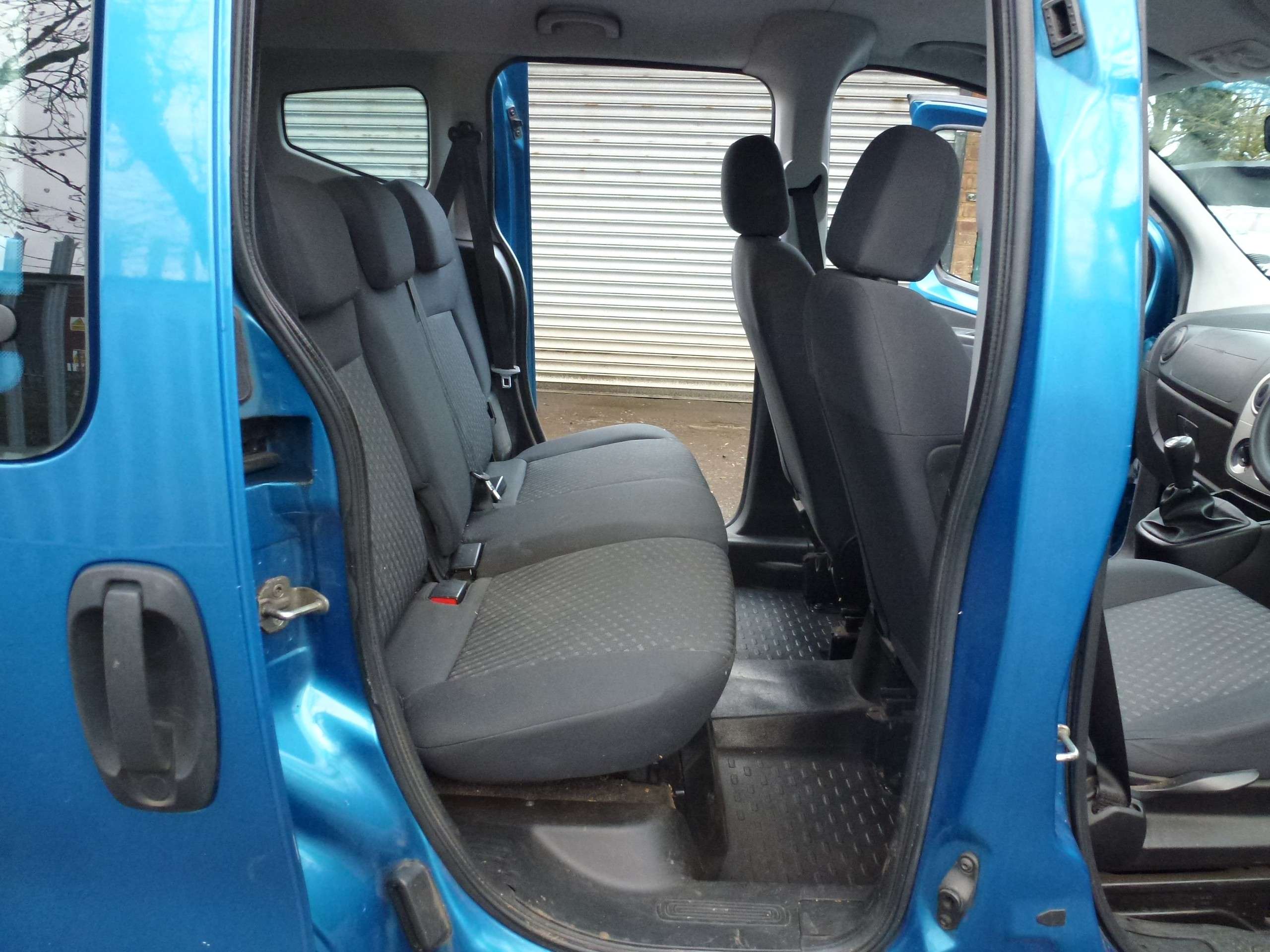 2011 PEUGEOT BIPPER TEPEE 2011 PEUGEOT BIPPER TEPEE