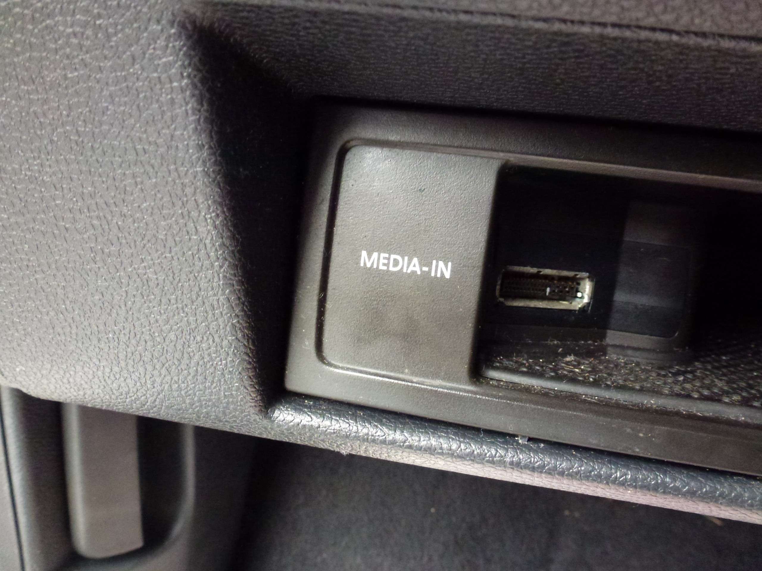 2014 SKODA FABIA 2014 SKODA FABIA