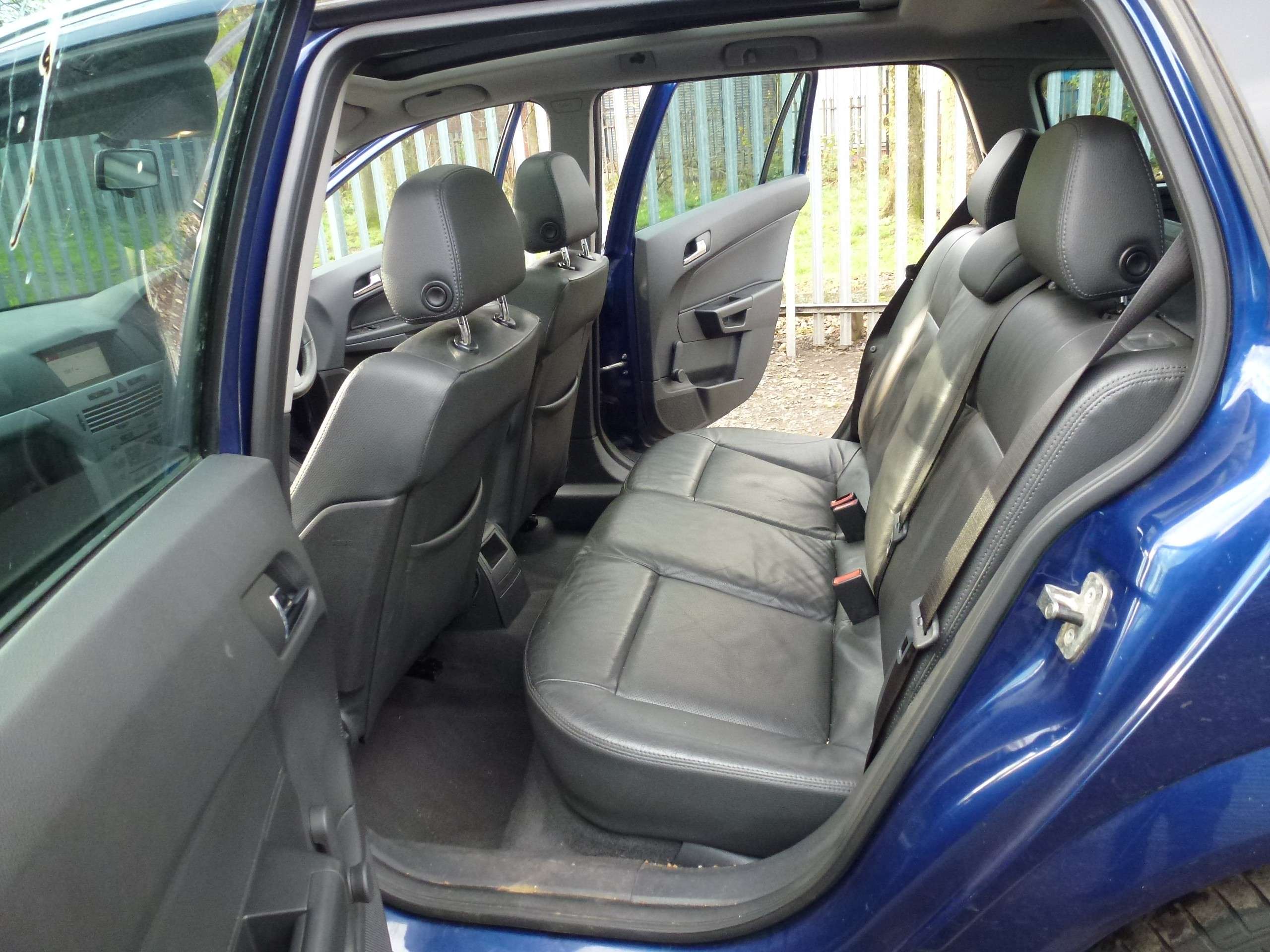 2009 VAUXHALL ASTRA 2009 VAUXHALL ASTRA