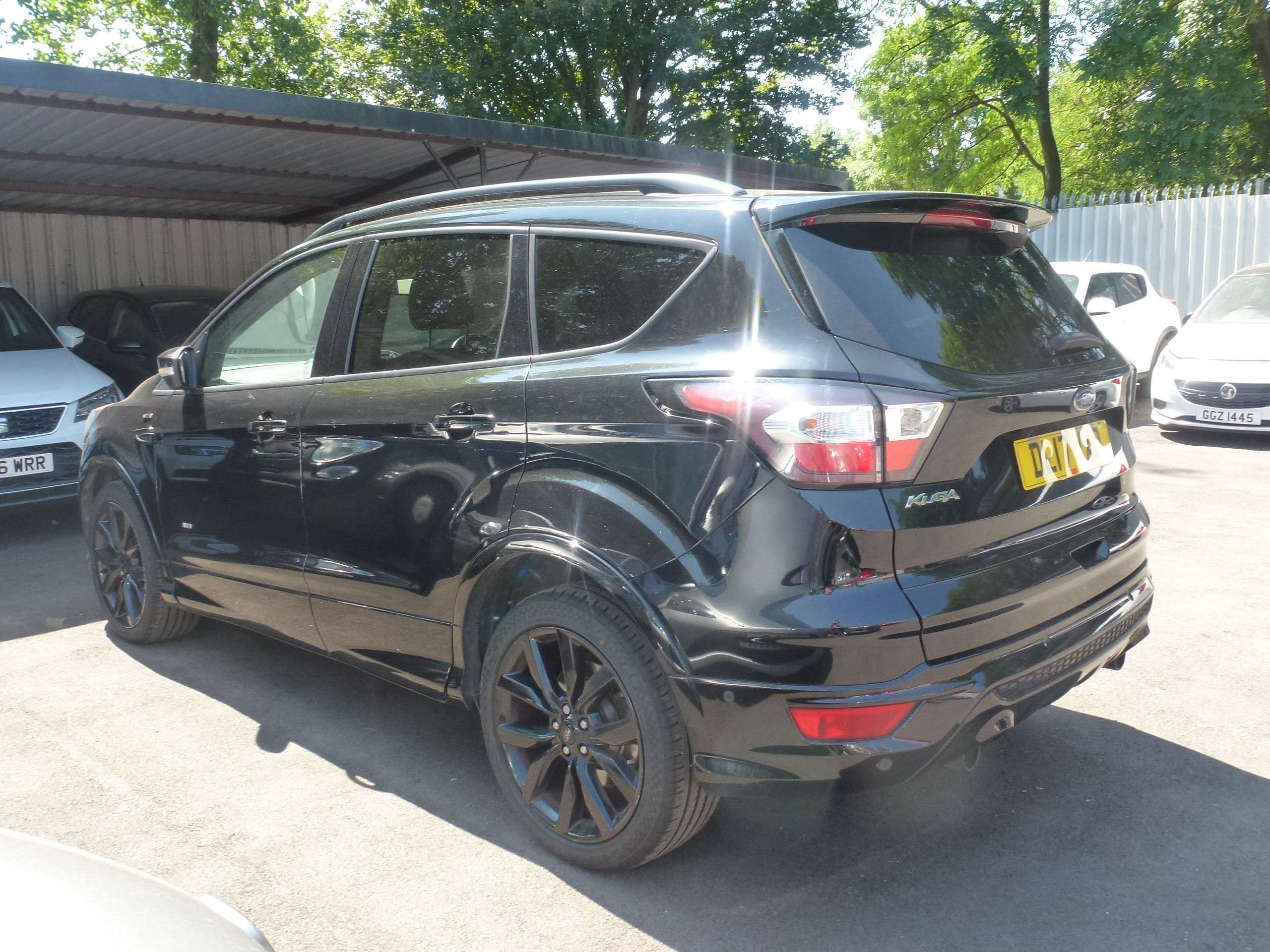A 2017 FORD KUGA 2.0 TDCi EcoBlue ST-Line SUV 5dr Diesel Manual AWD Euro 6 (s/s) (180 ps) A 2017 FORD KUGA 2.0 TDCi EcoBlue ST-Line SUV 5dr Diesel Manual AWD Euro 6 (s/s) (180 ps)