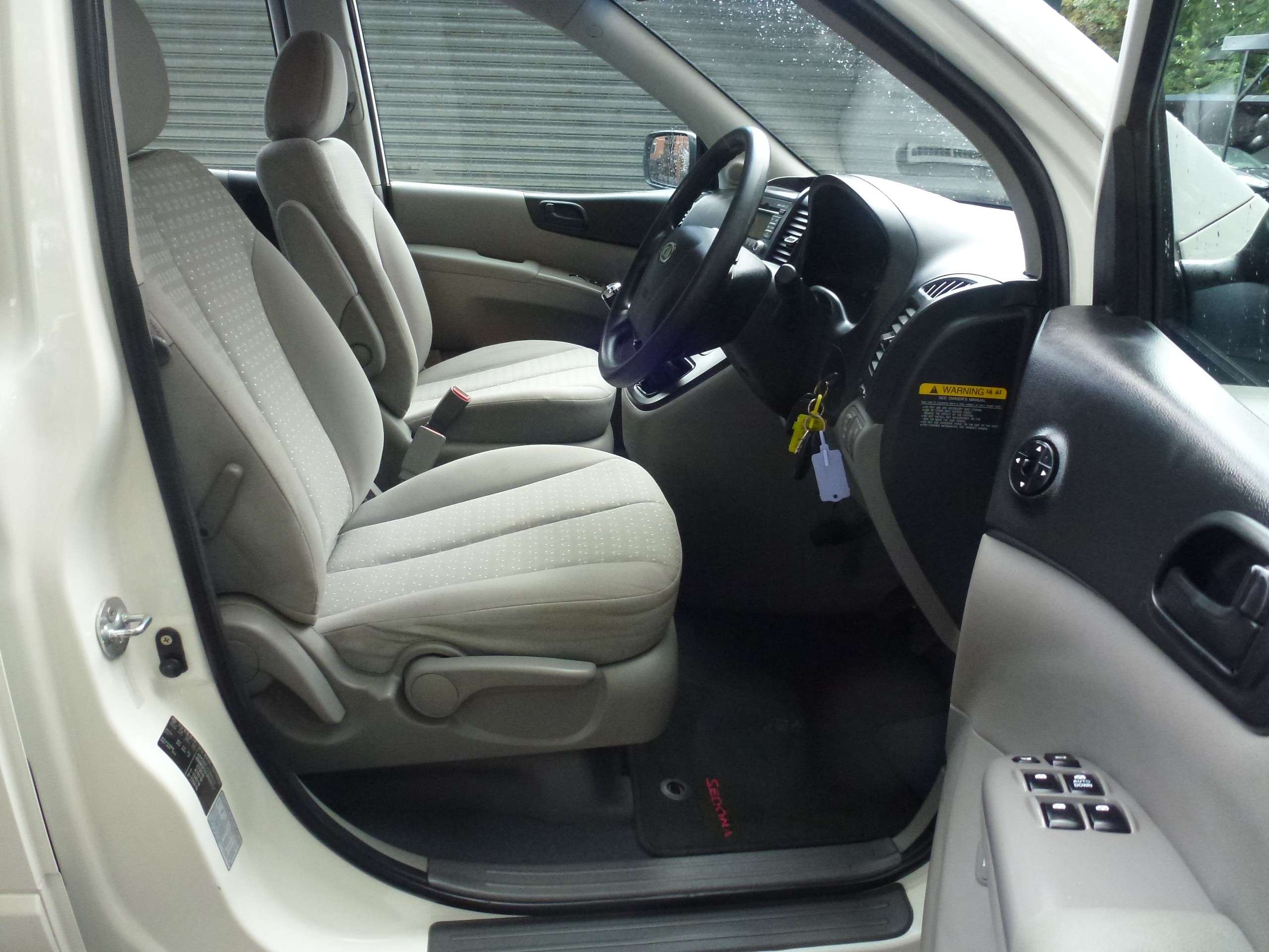 2011 KIA SEDONA 2011 KIA SEDONA