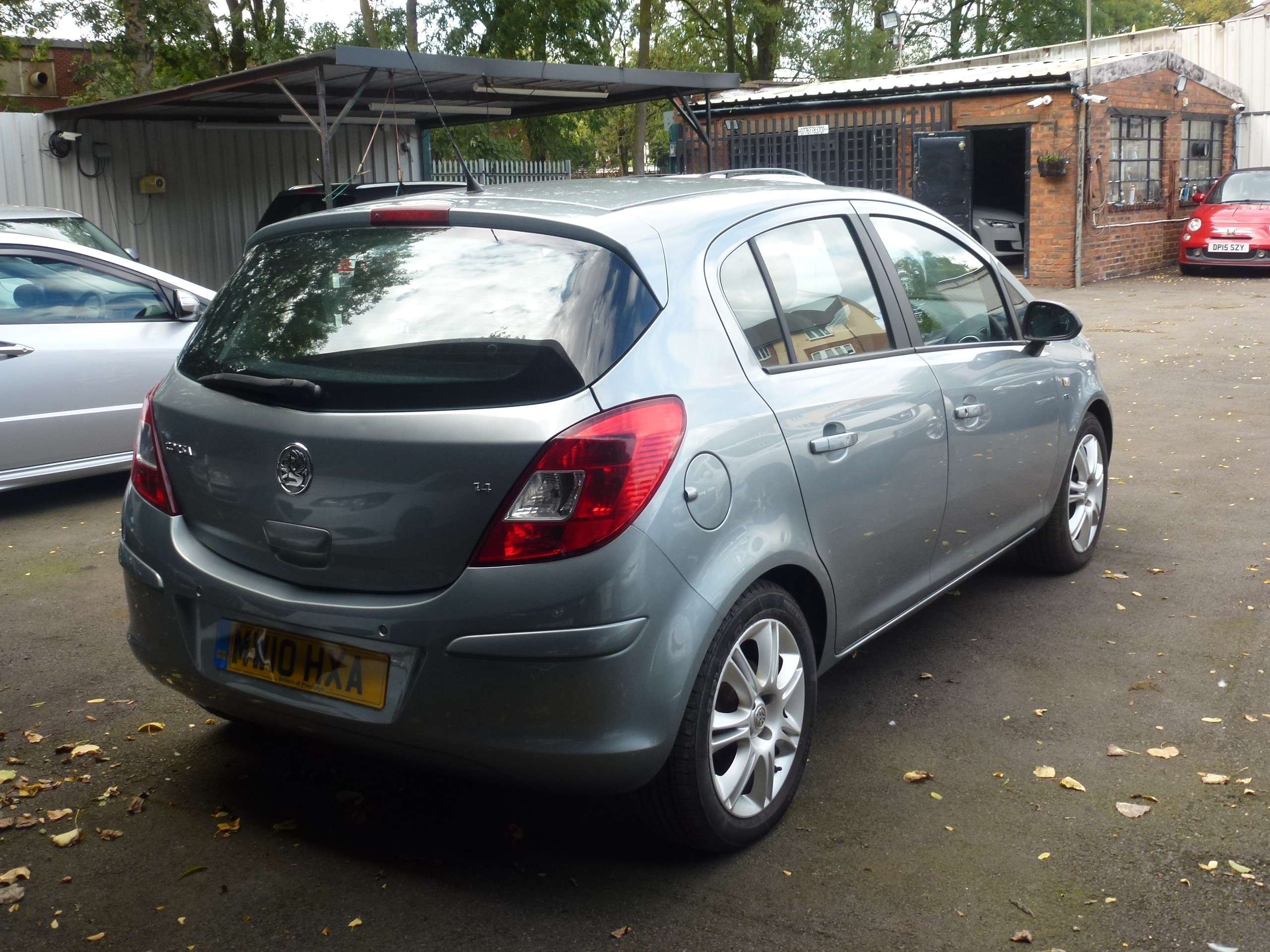A 2010 VAUXHALL CORSA 1.4i 16v SE Hatchback 5dr Petrol Automatic (a/c) (138 g/km, 99 bhp) A 2010 VAUXHALL CORSA 1.4i 16v SE Hatchback 5dr Petrol Automatic (a/c) (138 g/km, 99 bhp)