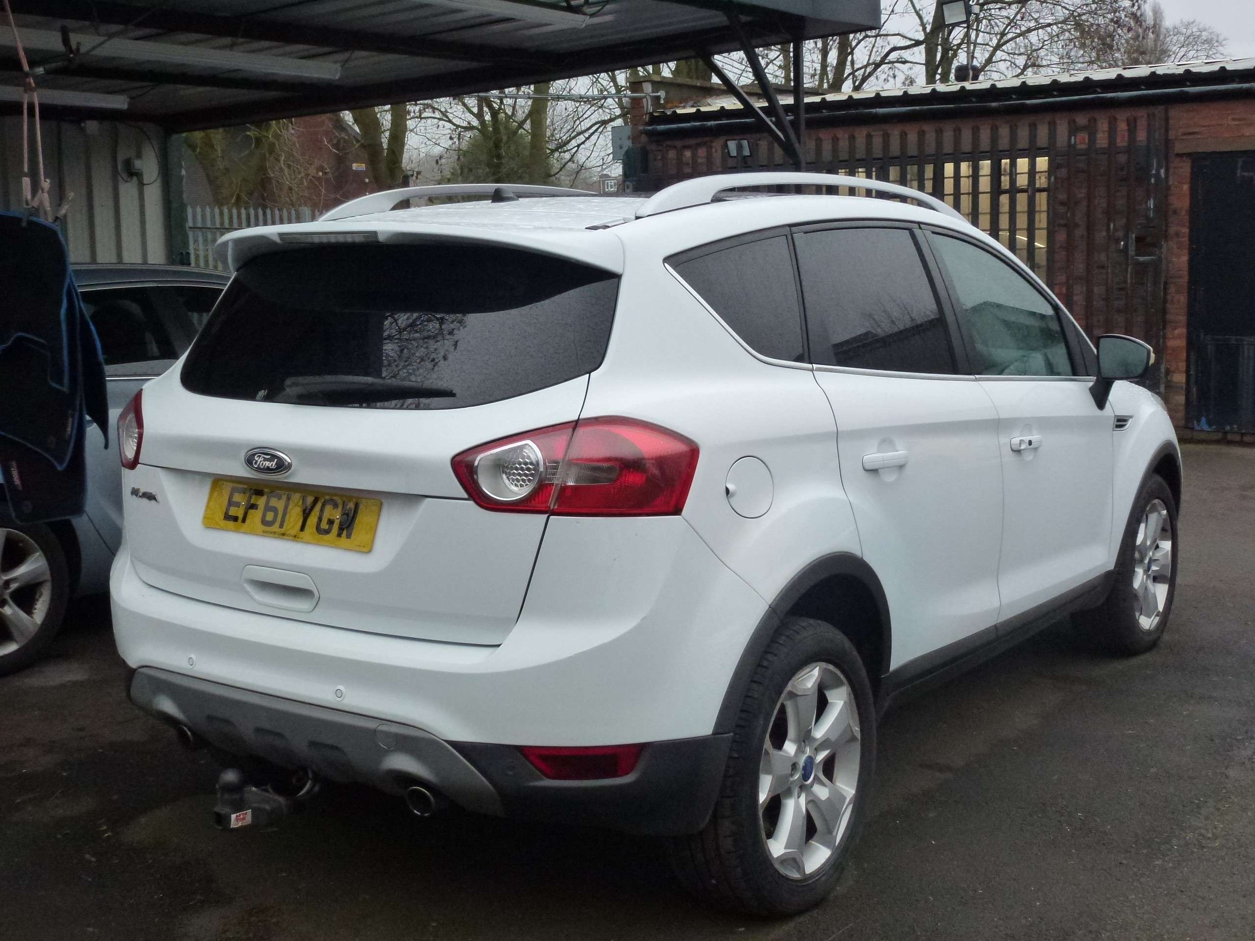A 2012 FORD KUGA 2.0 TDCi Titanium X SUV 5dr Diesel Manual AWD Euro 5 (163 ps) A 2012 FORD KUGA 2.0 TDCi Titanium X SUV 5dr Diesel Manual AWD Euro 5 (163 ps)
