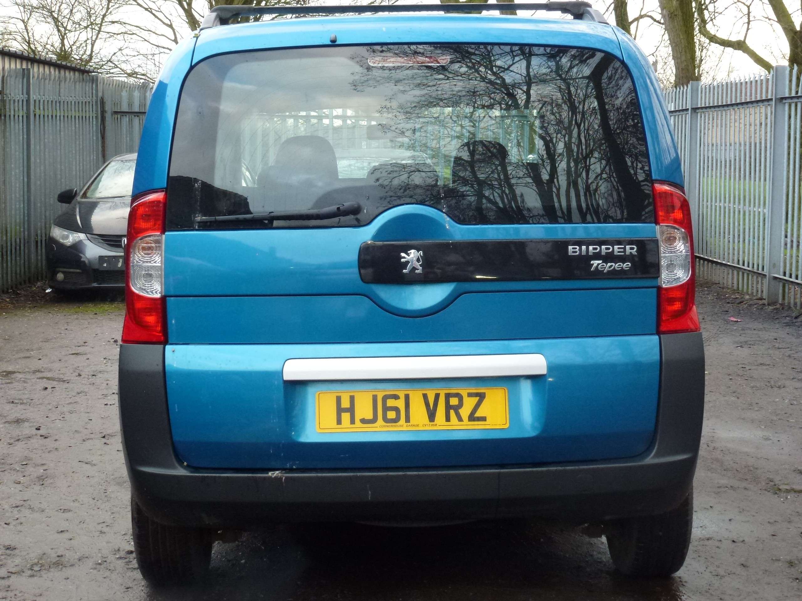 2011 PEUGEOT BIPPER TEPEE 2011 PEUGEOT BIPPER TEPEE