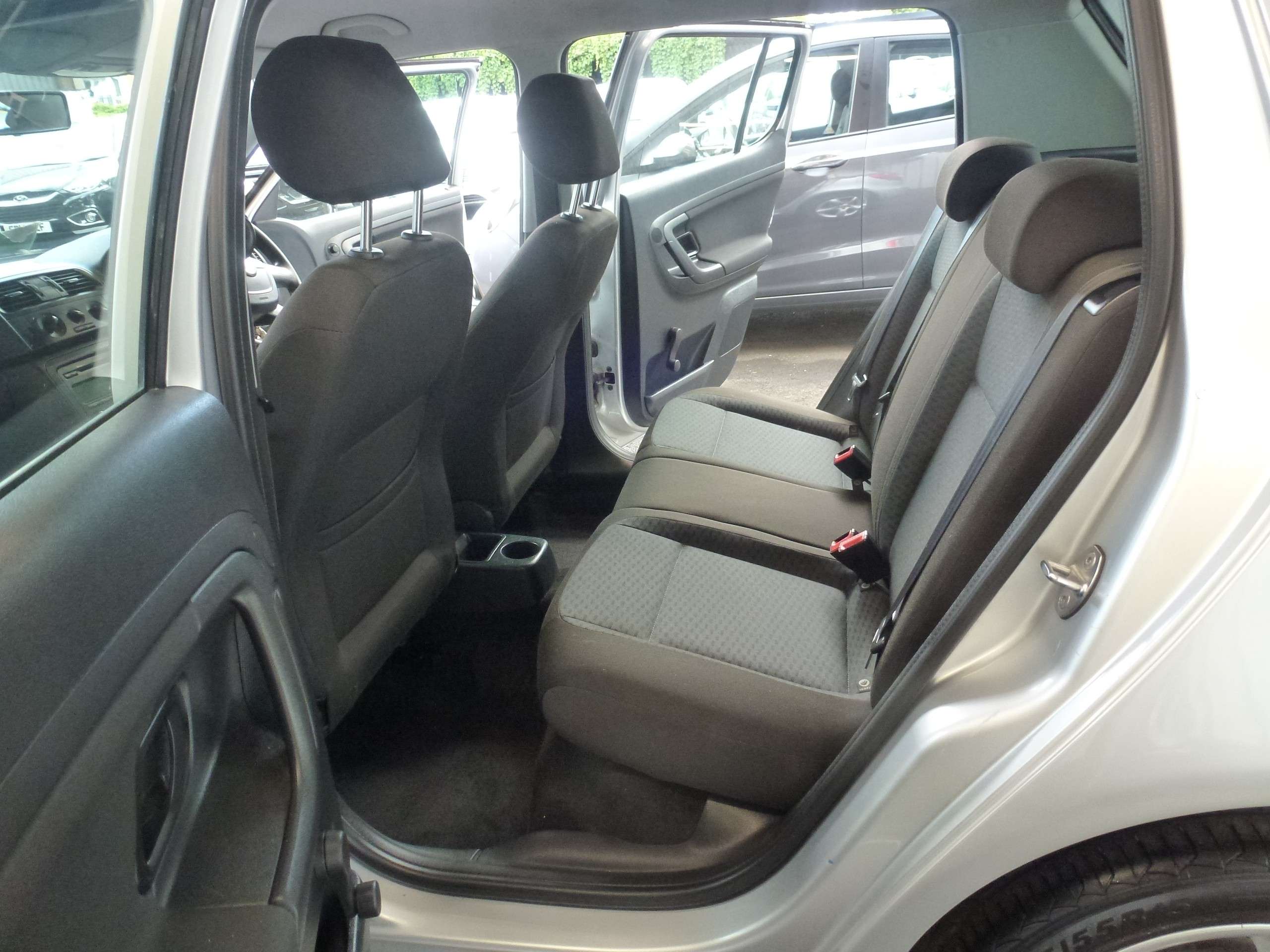 2012 SKODA FABIA 2012 SKODA FABIA