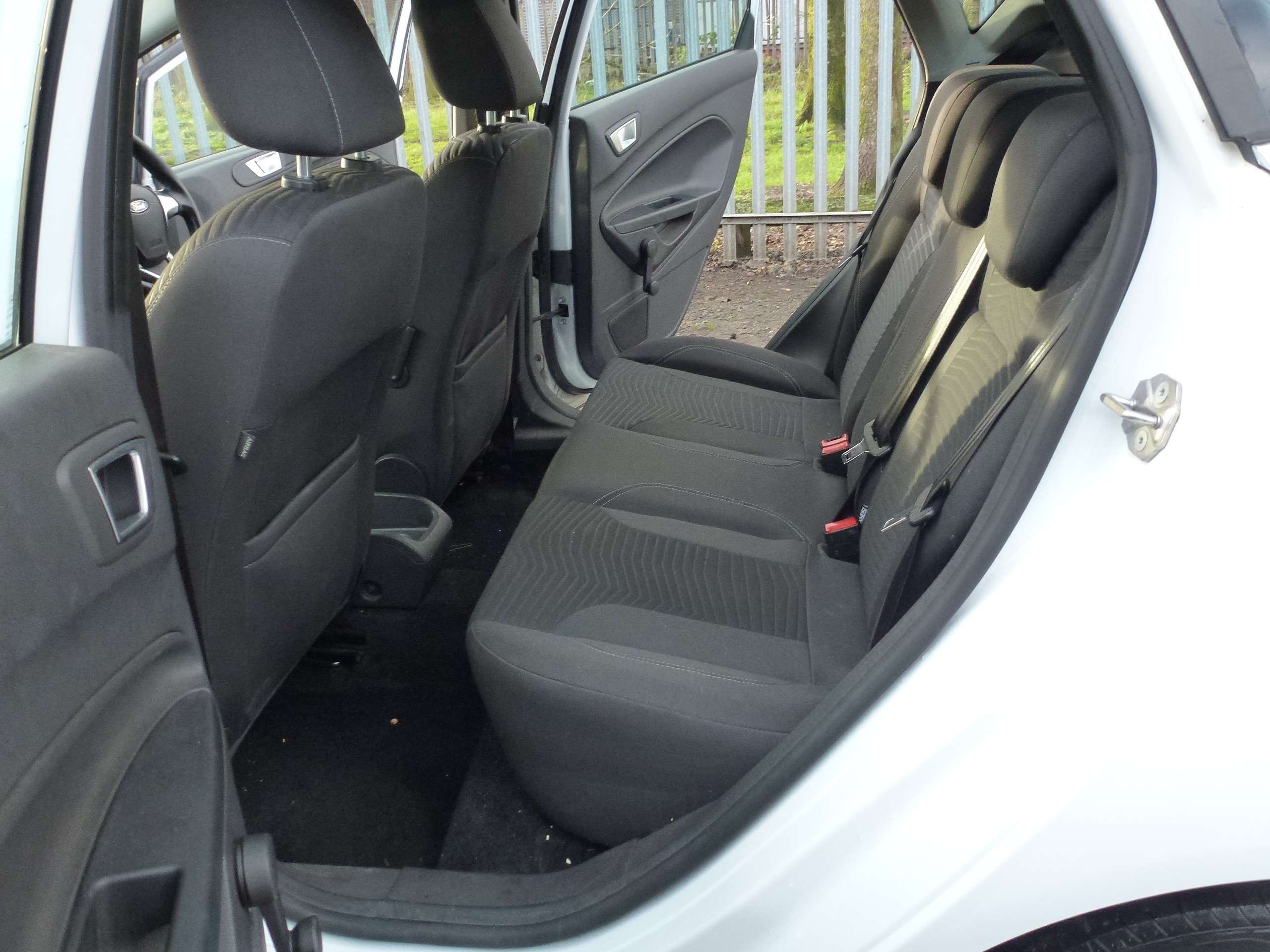 2015 FORD FIESTA 2015 FORD FIESTA