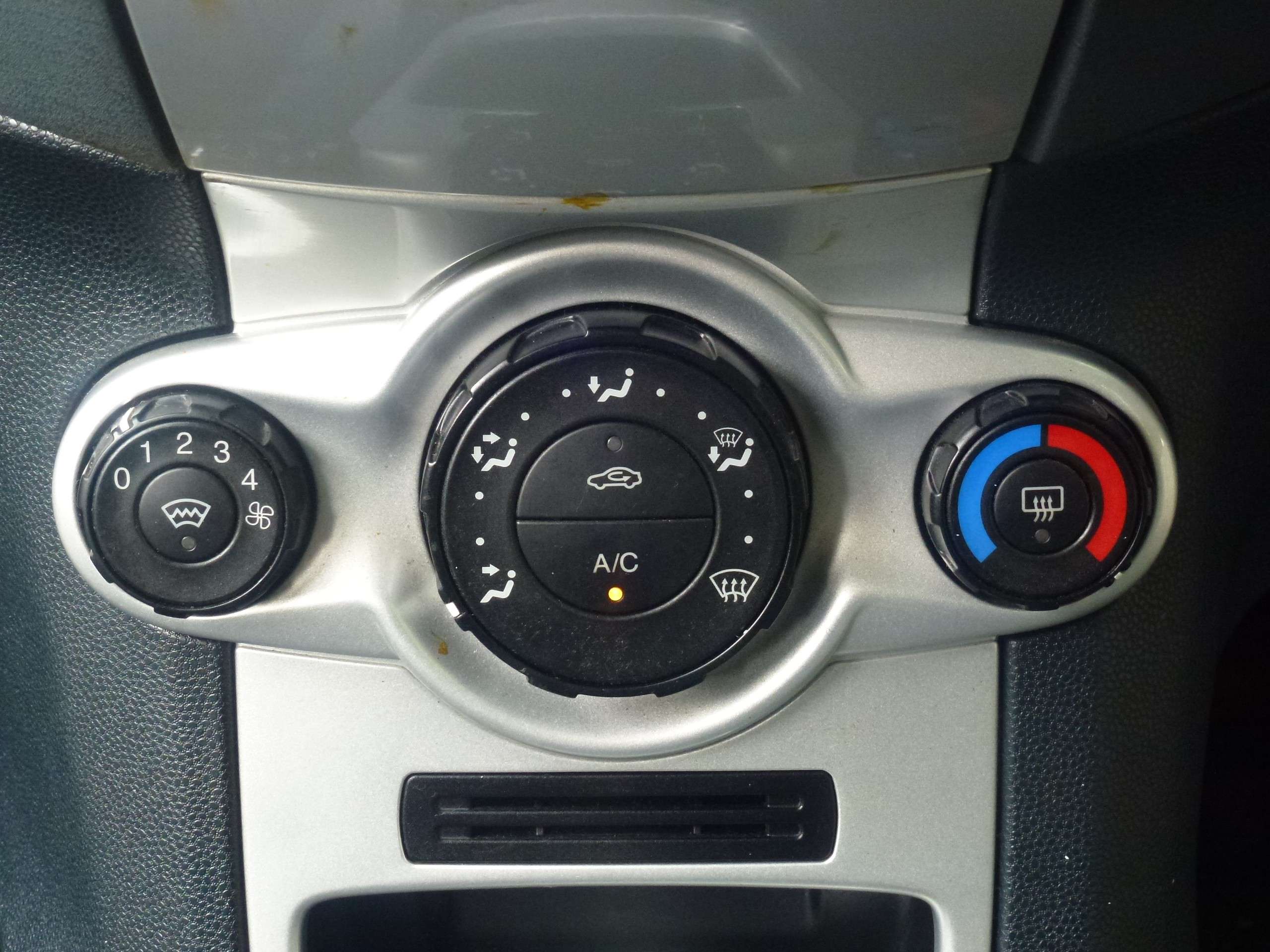 2009 FORD FIESTA 2009 FORD FIESTA