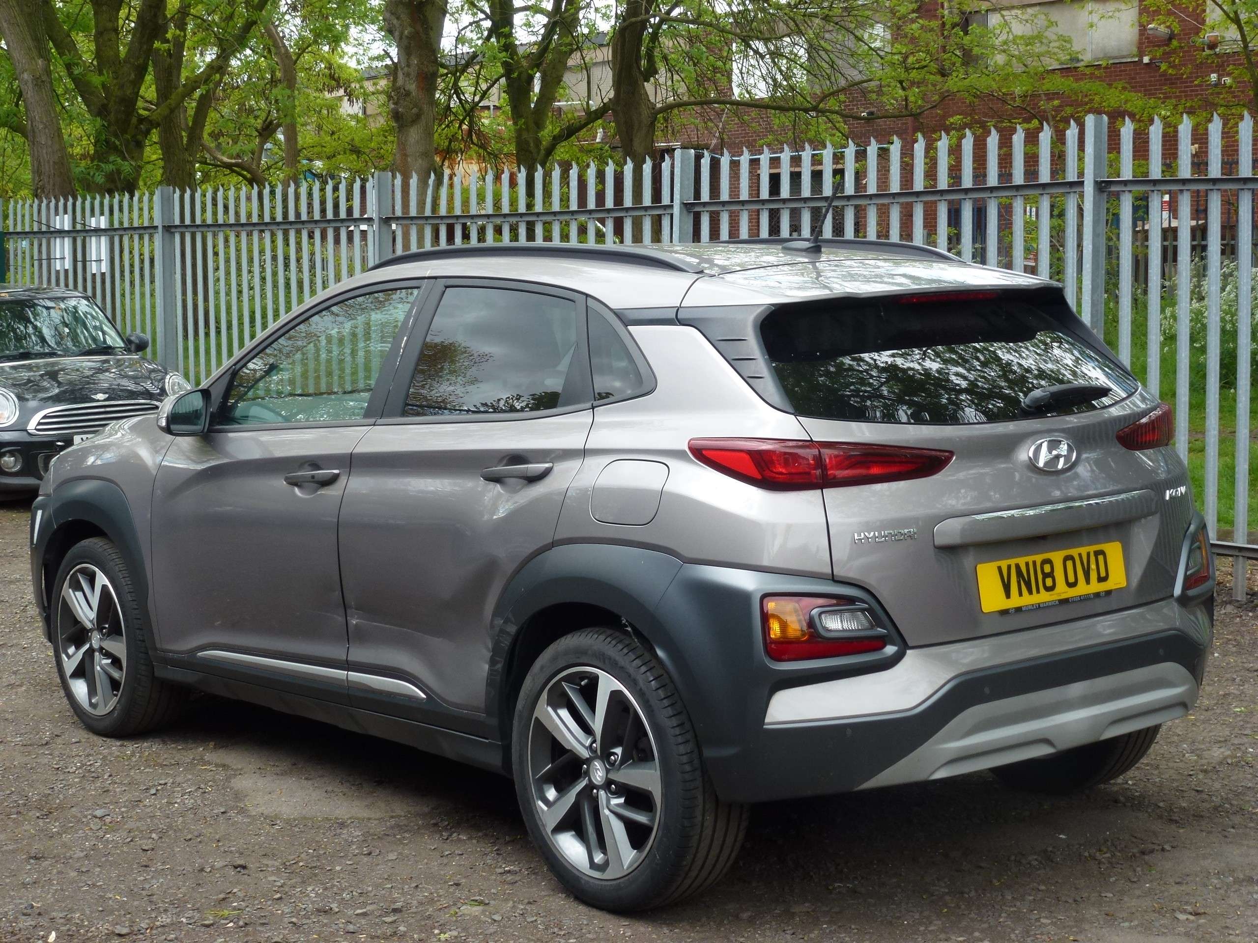 A 2018 HYUNDAI KONA 1.0 T-GDi Blue Drive Premium SE SUV 5dr Petrol Manual Euro 6 (s/s) (120 ps) A 2018 HYUNDAI KONA 1.0 T-GDi Blue Drive Premium SE SUV 5dr Petrol Manual Euro 6 (s/s) (120 ps)