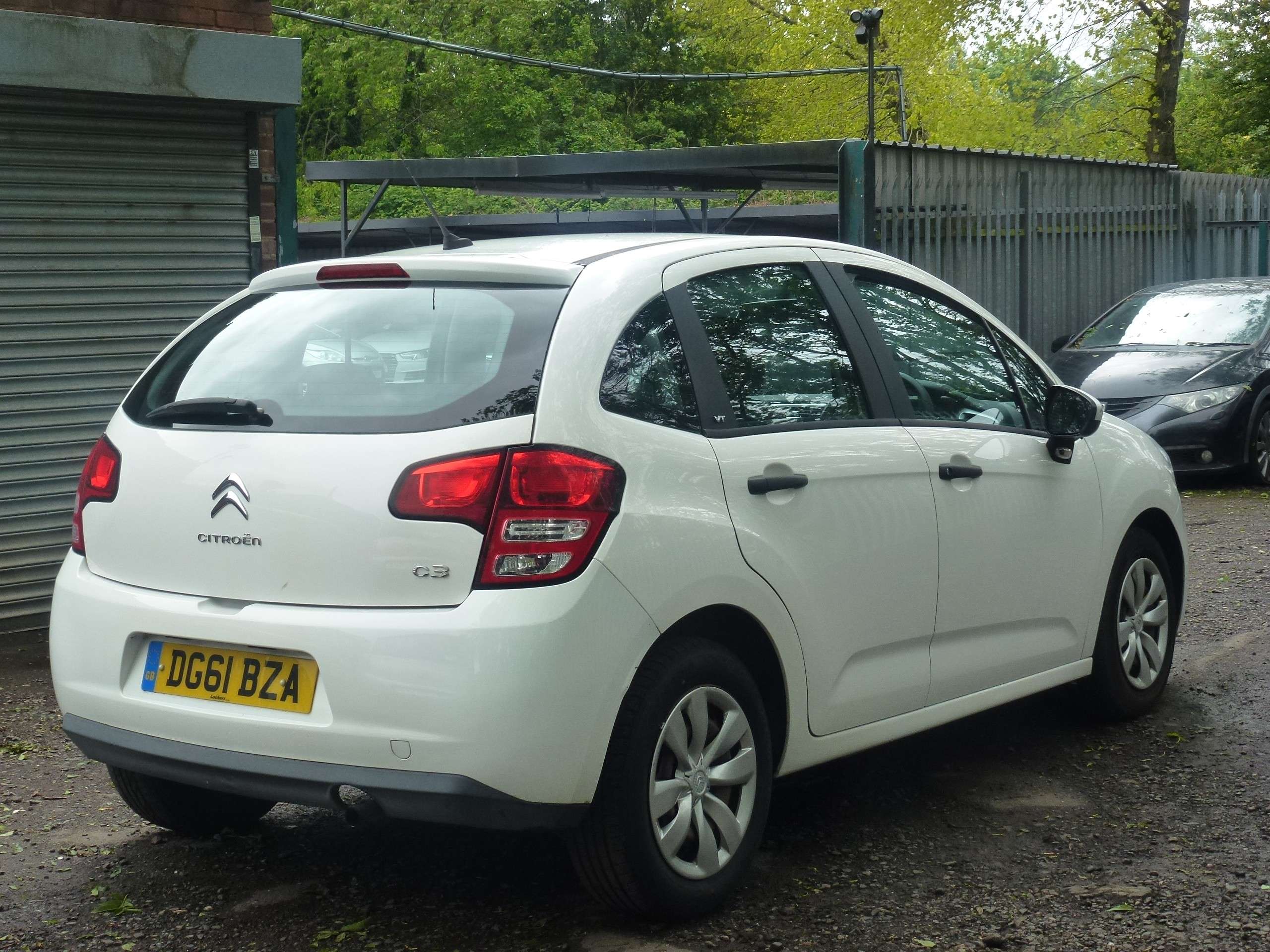 A 2011 CITROEN C3 1.1i VT Hatchback 5dr Petrol Manual Euro 5 (61 ps) A 2011 CITROEN C3 1.1i VT Hatchback 5dr Petrol Manual Euro 5 (61 ps)