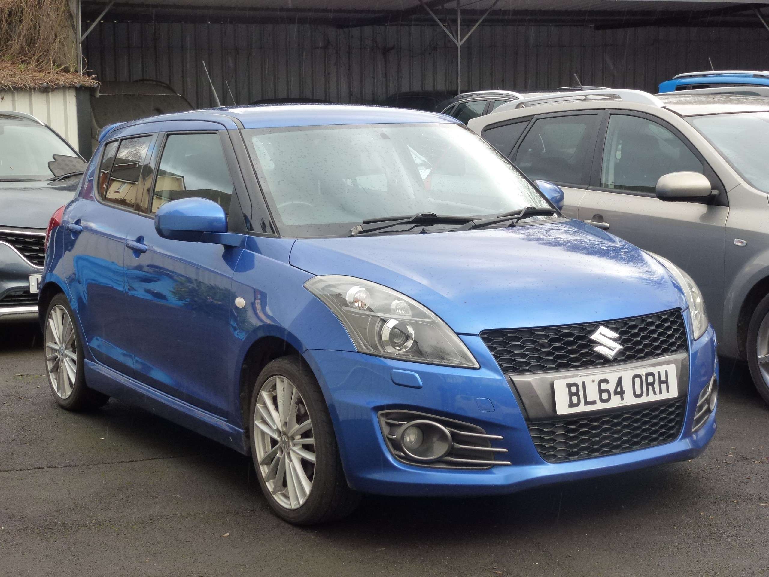 A 2015 SUZUKI SWIFT 1.6 Sport Hatchback 5dr Petrol Manual Euro 5 (136 ps) A 2015 SUZUKI SWIFT 1.6 Sport Hatchback 5dr Petrol Manual Euro 5 (136 ps)
