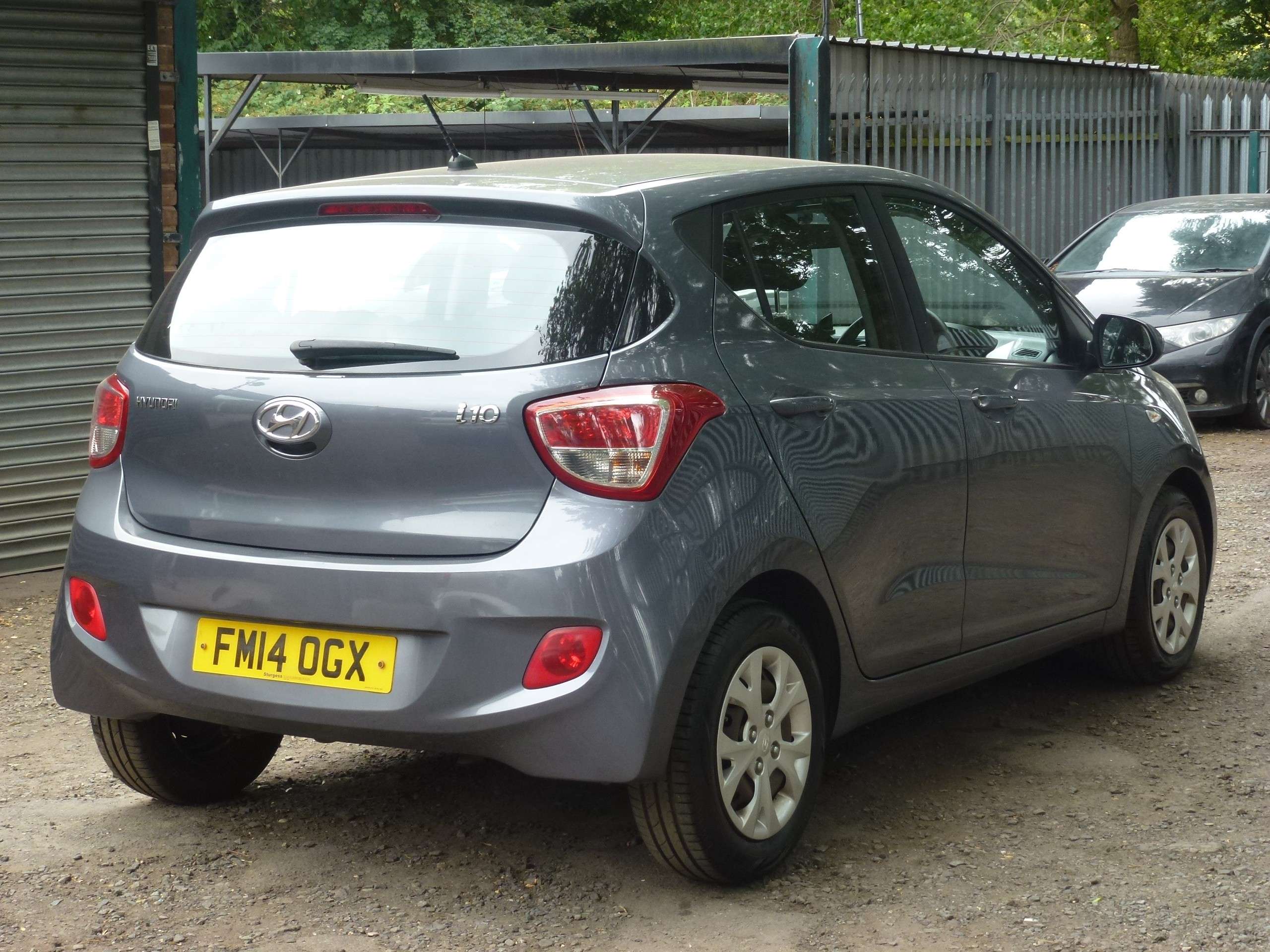 A 2014 HYUNDAI I10 1.0 SE Hatchback 5dr Petrol Manual Euro 5 (66 ps) A 2014 HYUNDAI I10 1.0 SE Hatchback 5dr Petrol Manual Euro 5 (66 ps)
