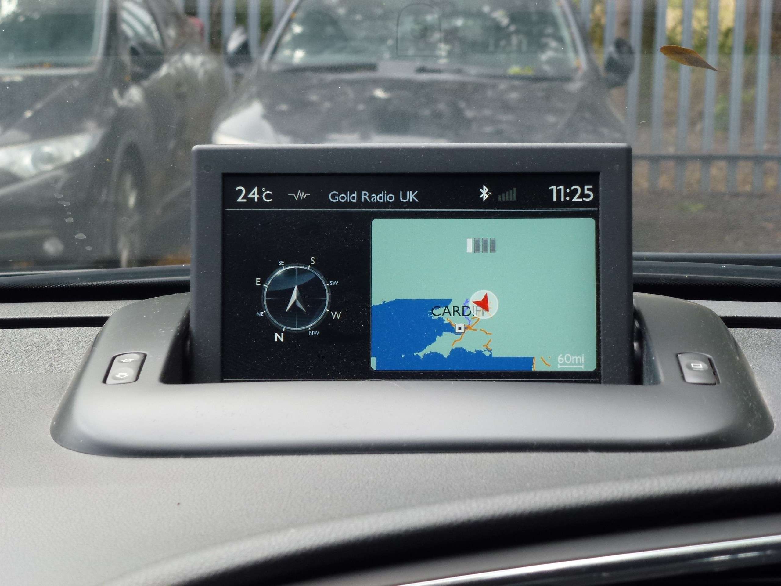 2015 PEUGEOT 3008 2015 PEUGEOT 3008