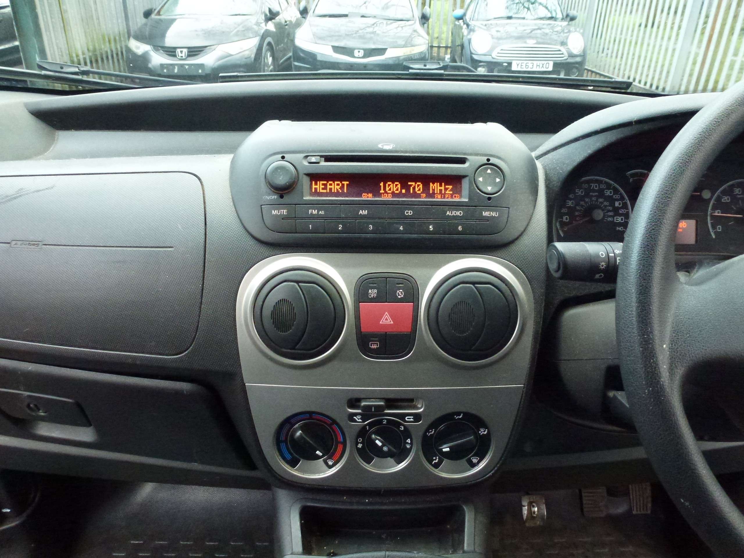 2011 PEUGEOT BIPPER TEPEE 2011 PEUGEOT BIPPER TEPEE