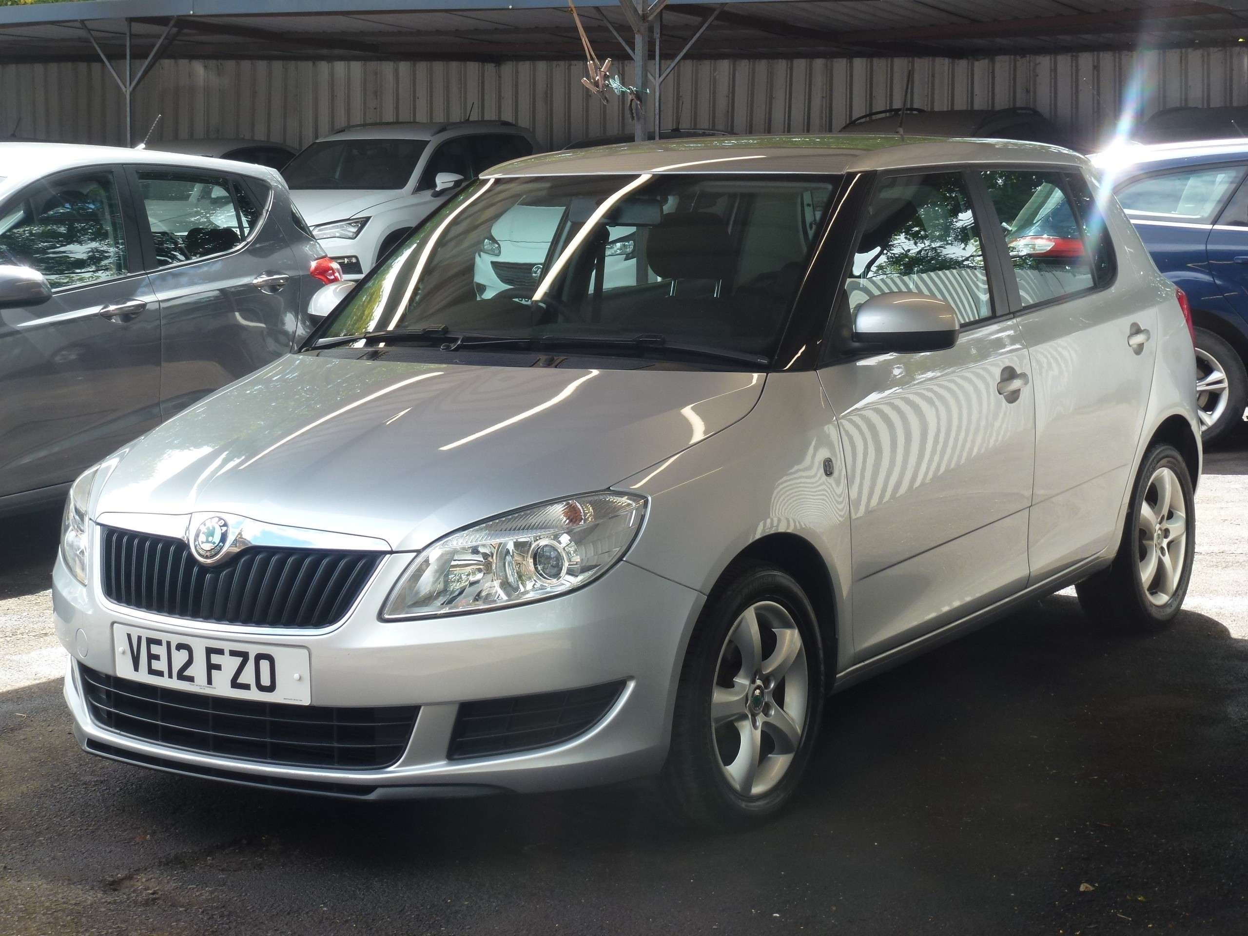 A 2012 SKODA FABIA 1.2 SE Hatchback 5dr Petrol Manual Euro 5 (69 ps) A 2012 SKODA FABIA 1.2 SE Hatchback 5dr Petrol Manual Euro 5 (69 ps)