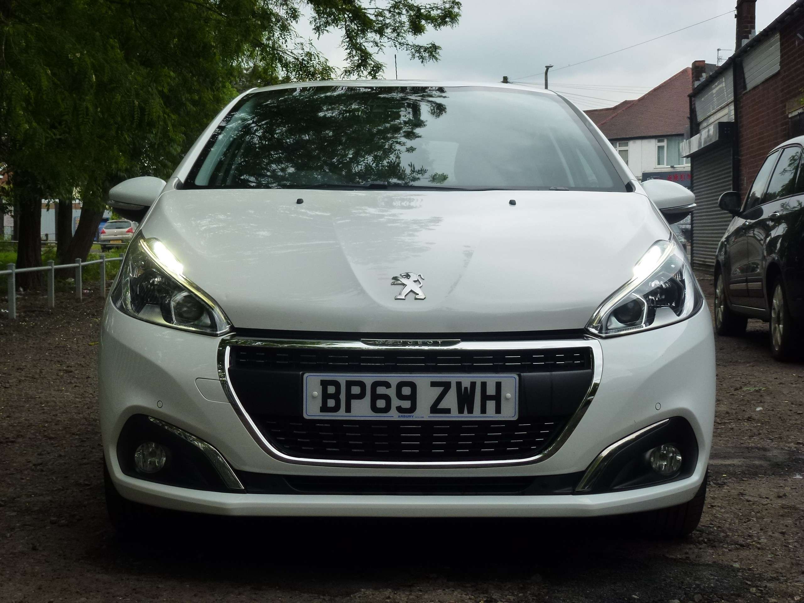 2019 PEUGEOT 208 2019 PEUGEOT 208