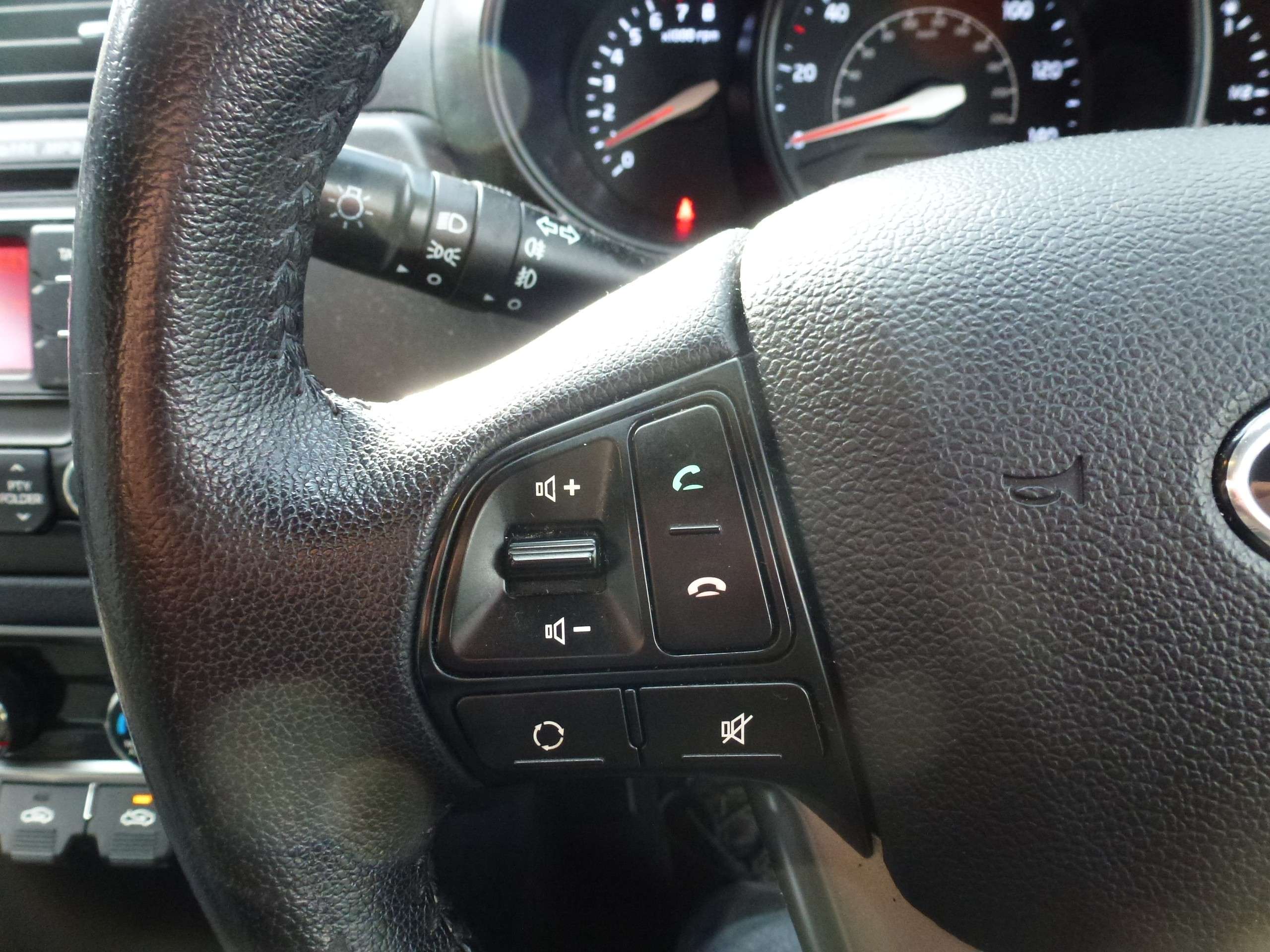 2012 KIA RIO 2012 KIA RIO