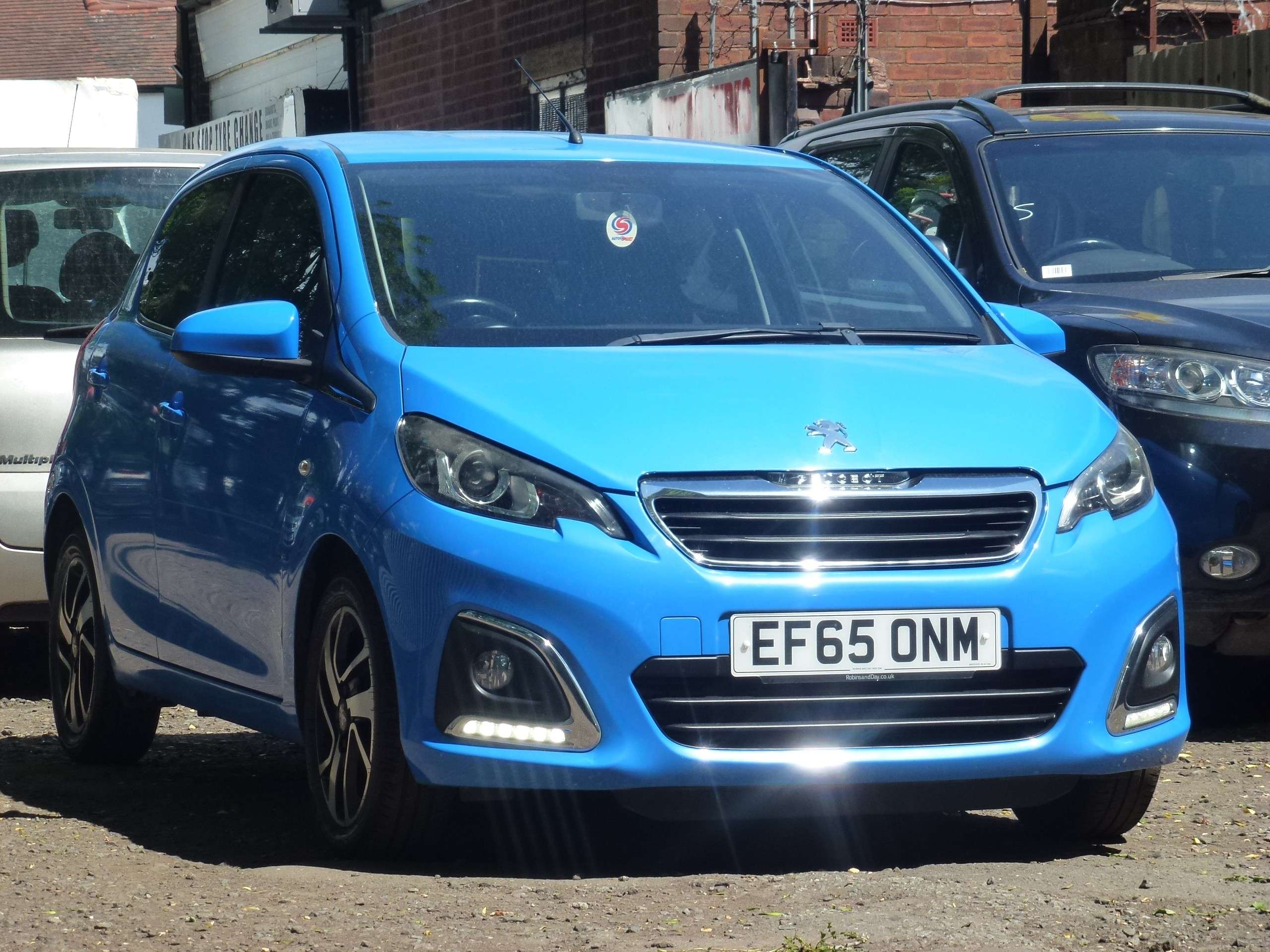 A 2015 PEUGEOT 108 1.2 PureTech Allure Hatchback 5dr Petrol Manual Euro 6 (82 ps) A 2015 PEUGEOT 108 1.2 PureTech Allure Hatchback 5dr Petrol Manual Euro 6 (82 ps)