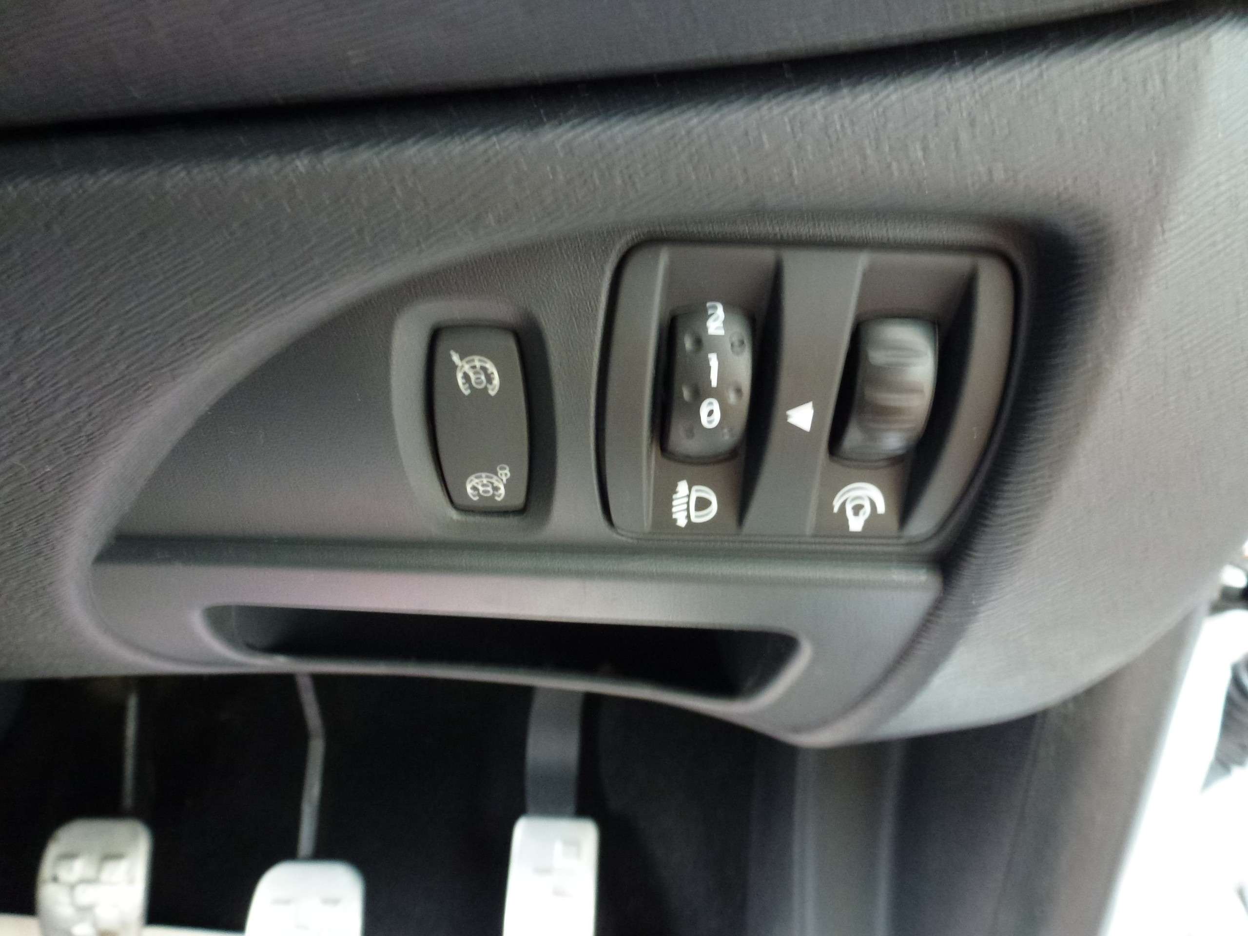 2013 RENAULT TWINGO 2013 RENAULT TWINGO