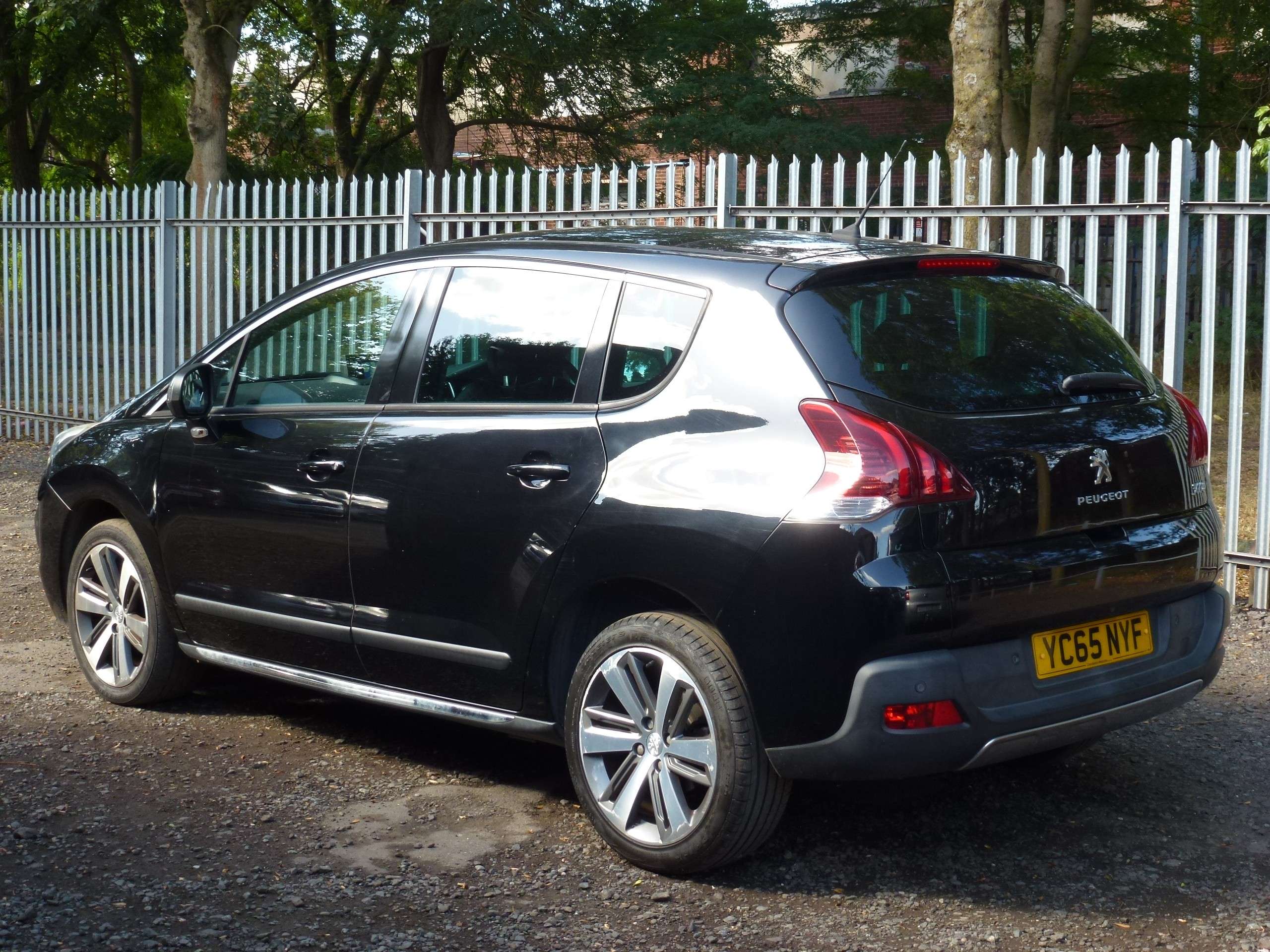 2015 PEUGEOT 3008 2015 PEUGEOT 3008