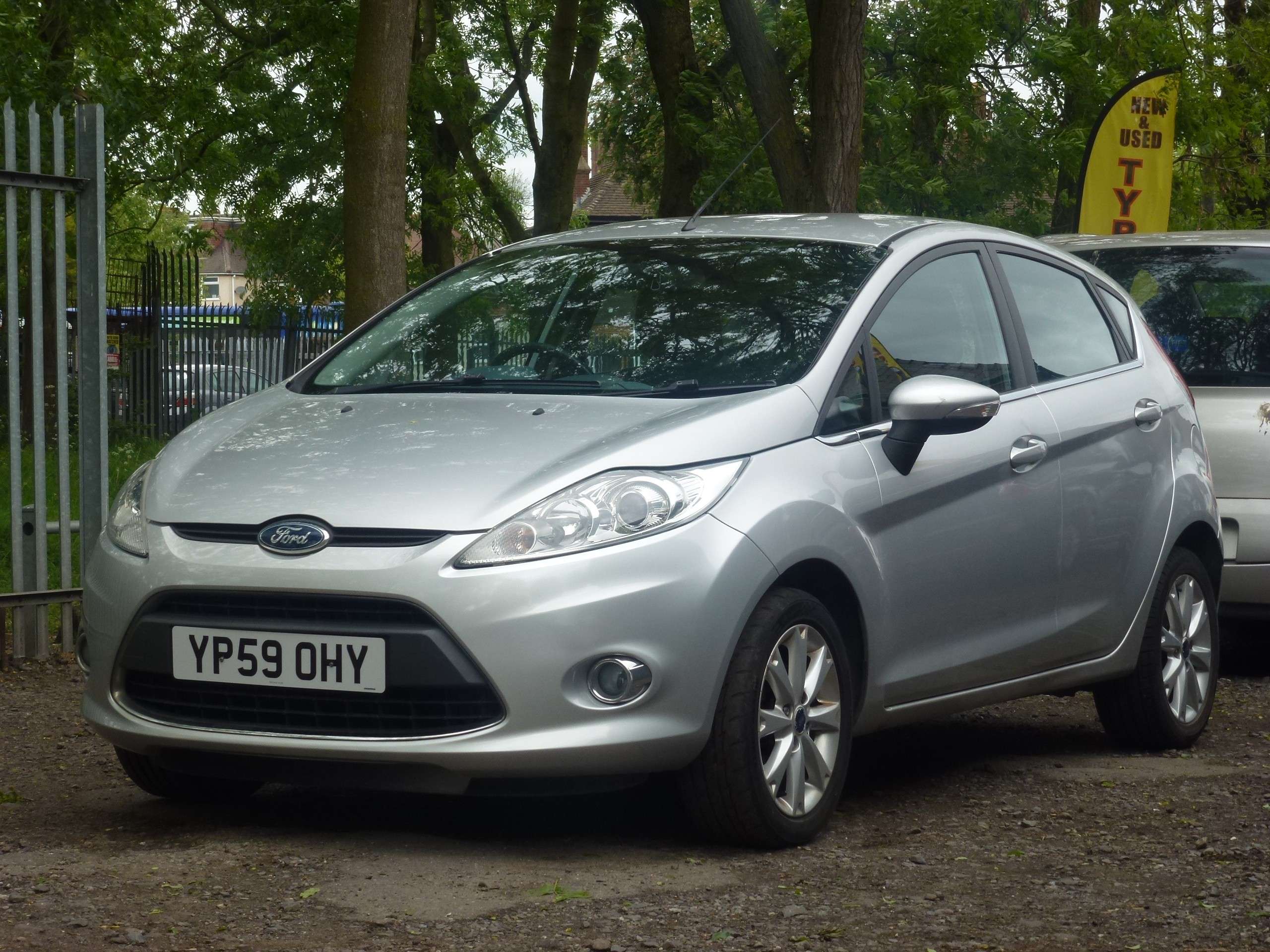 A 2009 FORD FIESTA 1.4 TDCi Zetec Hatchback 5dr Diesel Manual (110 g/km, 67 bhp) A 2009 FORD FIESTA 1.4 TDCi Zetec Hatchback 5dr Diesel Manual (110 g/km, 67 bhp)