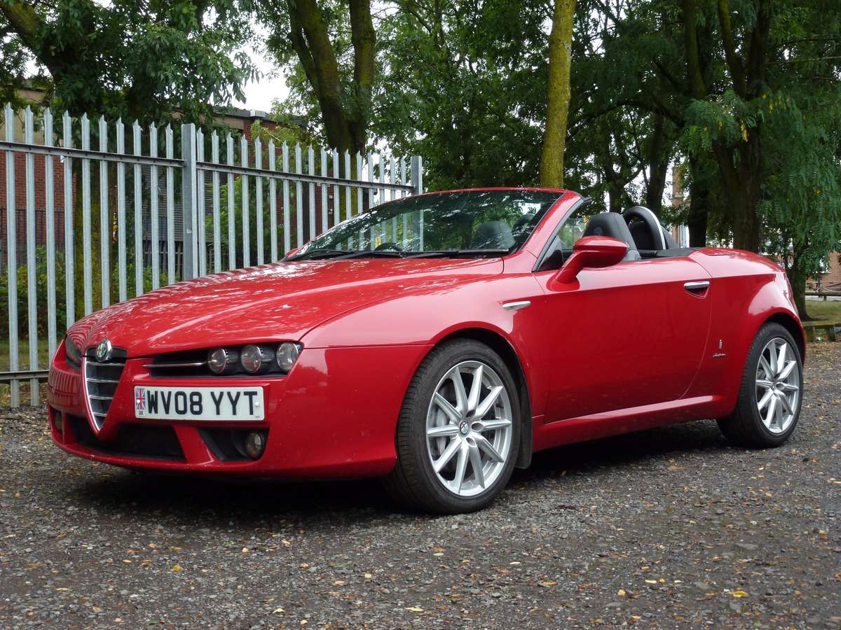 Check out this Alfa Romeo Spider 2008 Diesel Manual