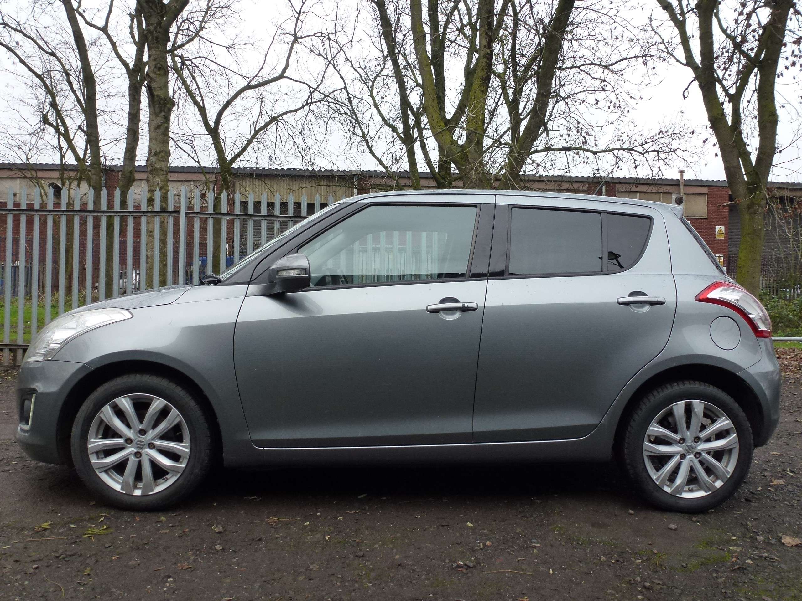 2015 SUZUKI SWIFT 2015 SUZUKI SWIFT