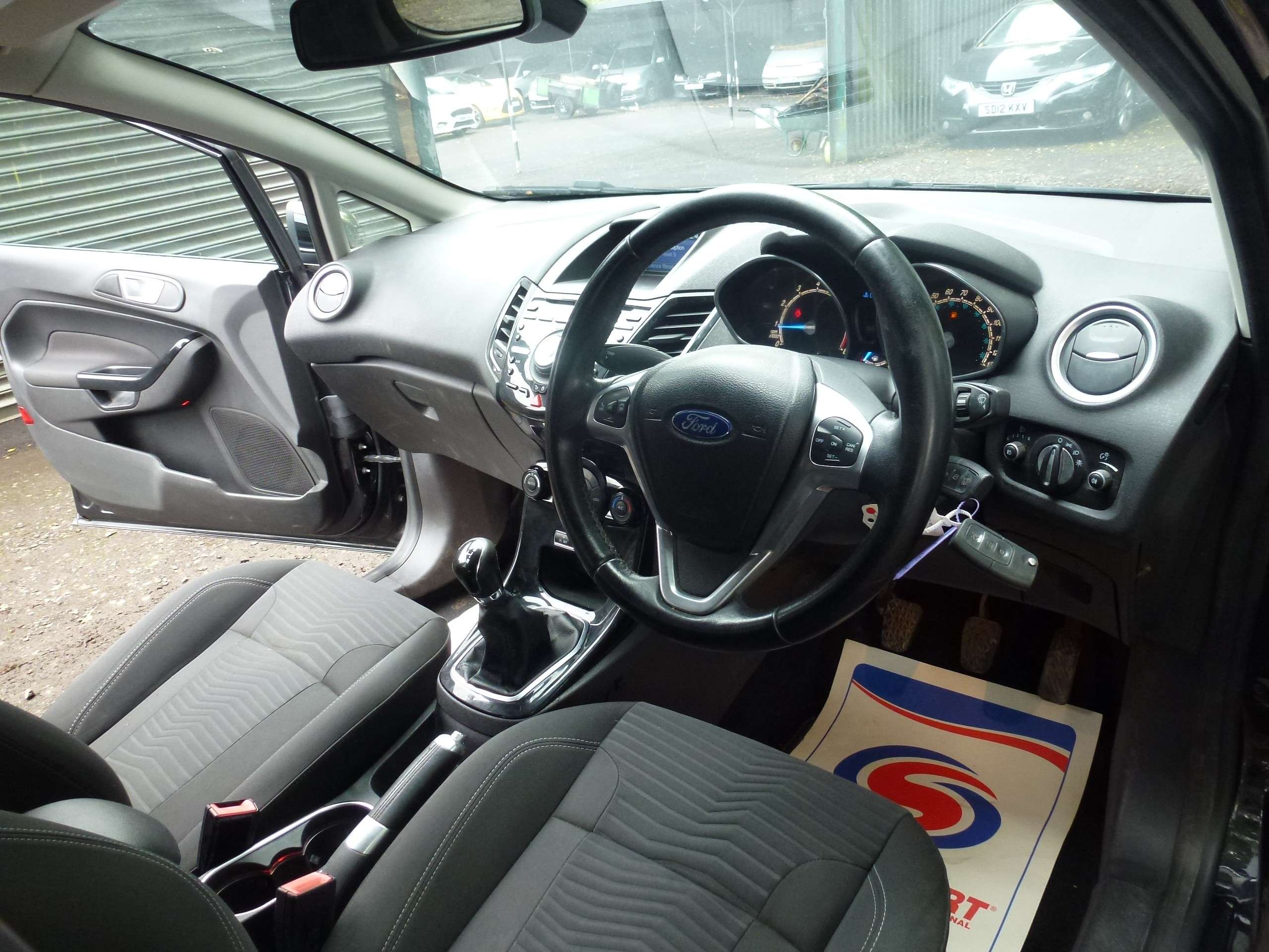 2013 FORD FIESTA 2013 FORD FIESTA