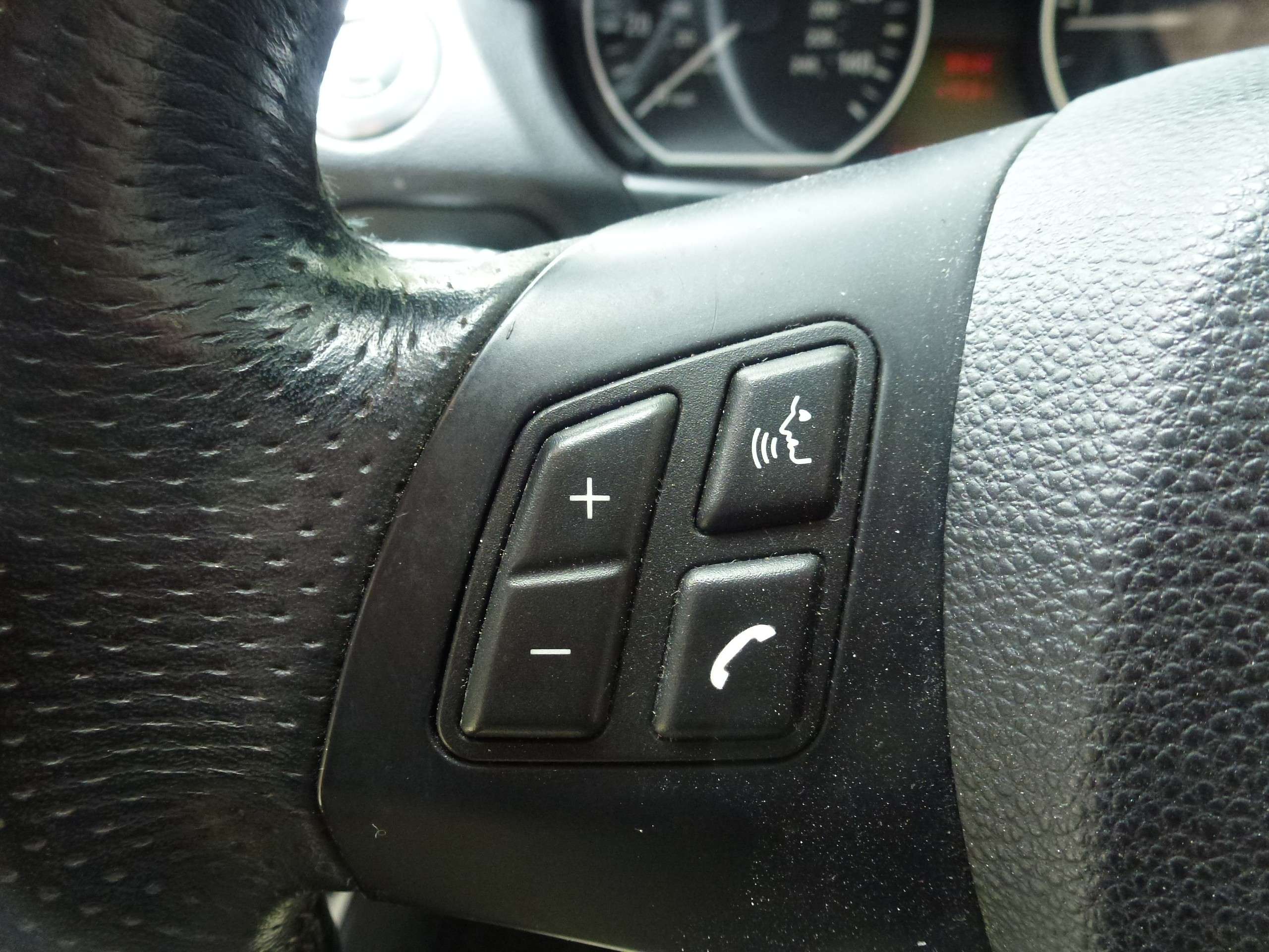 2010 BMW 1 SERIES 2010 BMW 1 SERIES