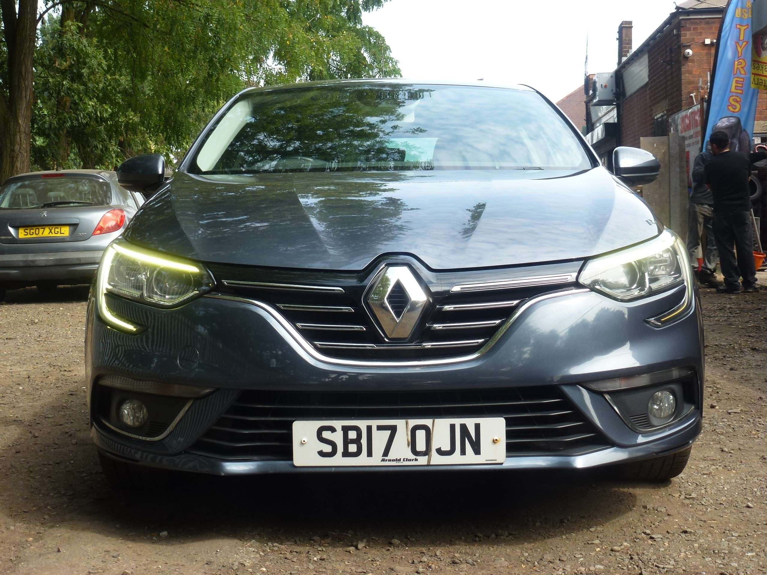 2017 RENAULT MEGANE 2017 RENAULT MEGANE
