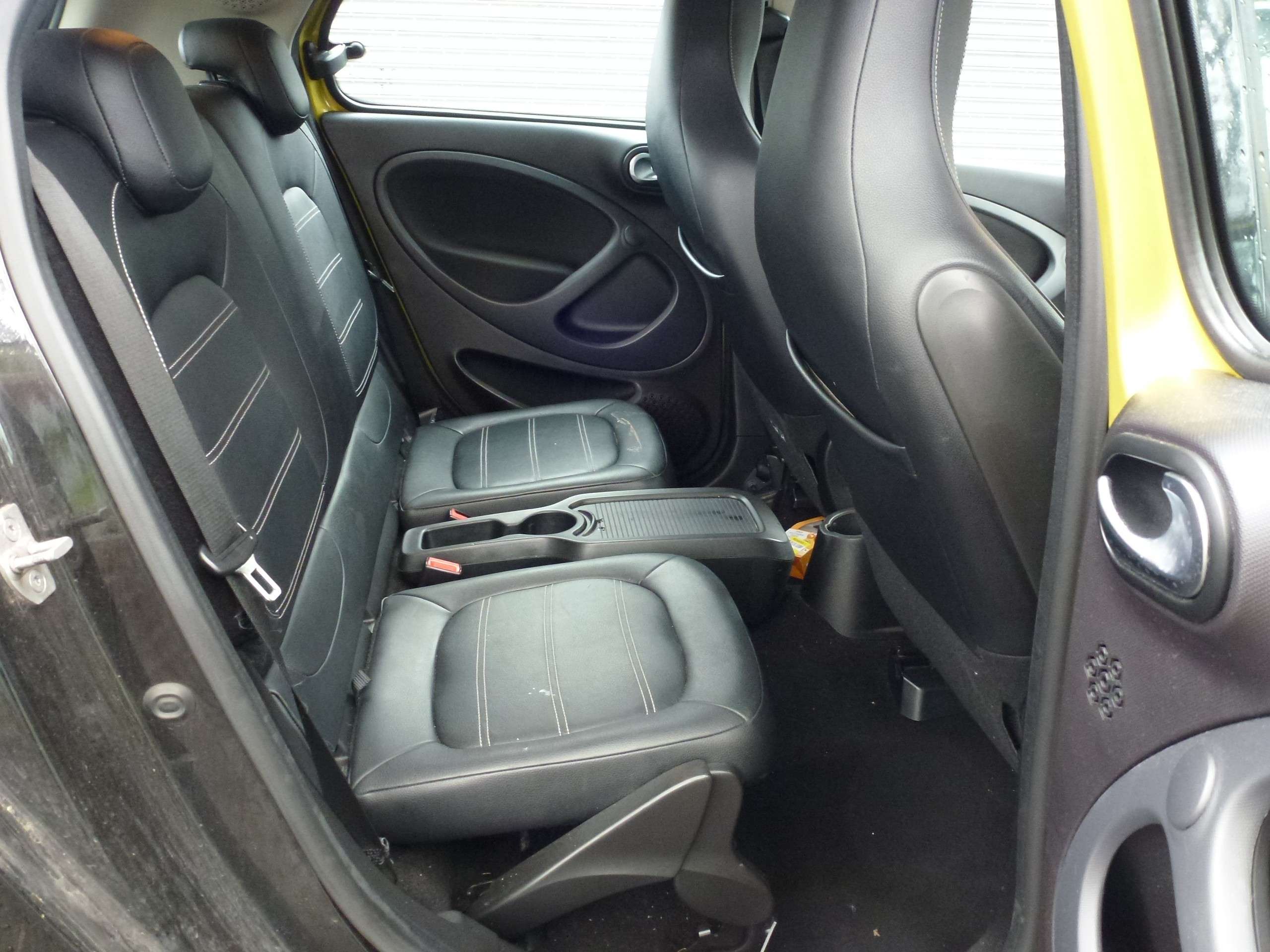 2015 SMART FORFOUR 2015 SMART FORFOUR