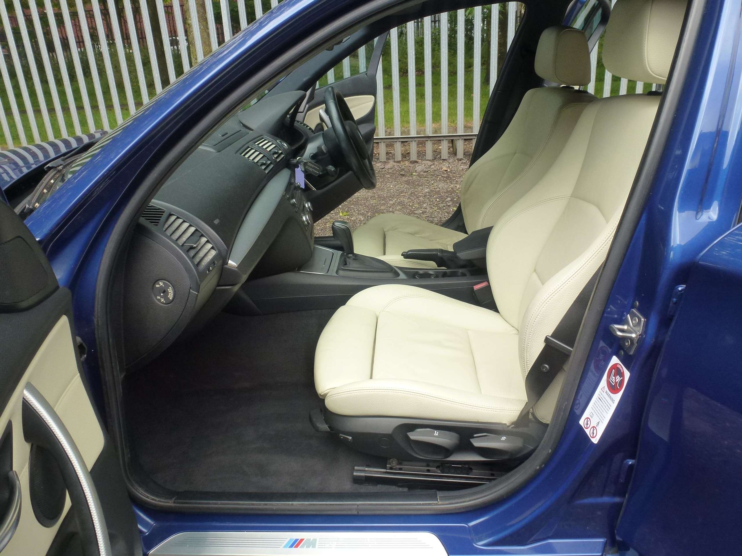 2010 BMW 1 SERIES 2010 BMW 1 SERIES
