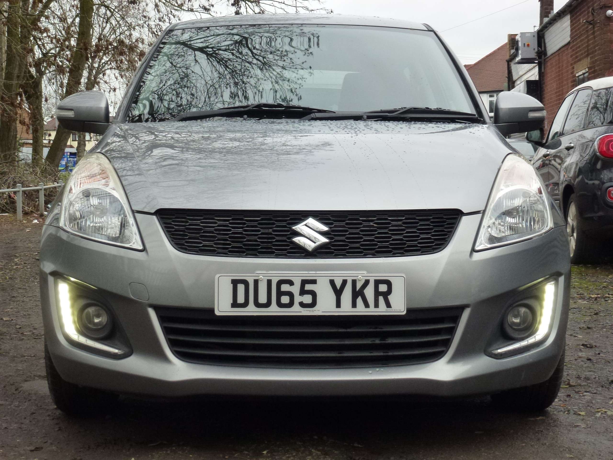 2015 SUZUKI SWIFT 2015 SUZUKI SWIFT