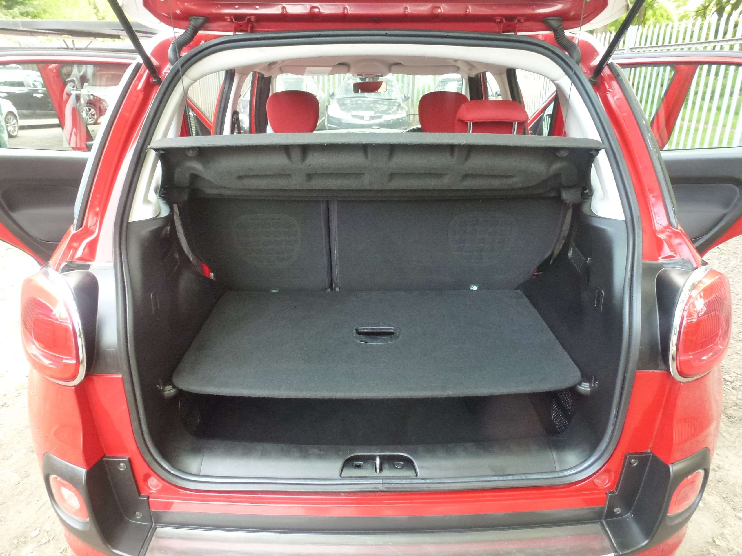 2014 FIAT 500L 2014 FIAT 500L